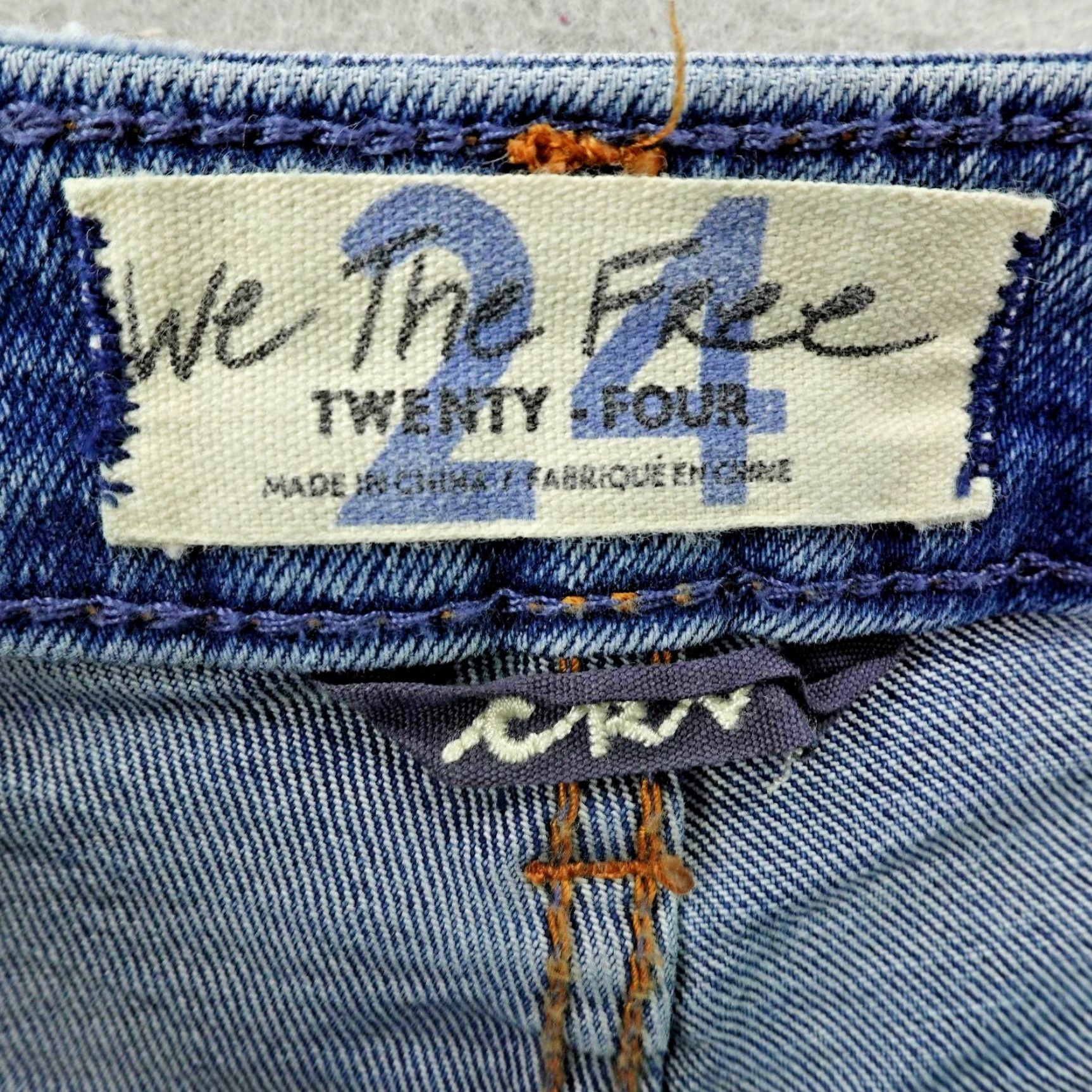 Vintage Free People Shorts Womens 24 Blue Denim Distressed Cutoff Button Fly We The Free Size 42" / US 20 - 7 Thumbnail