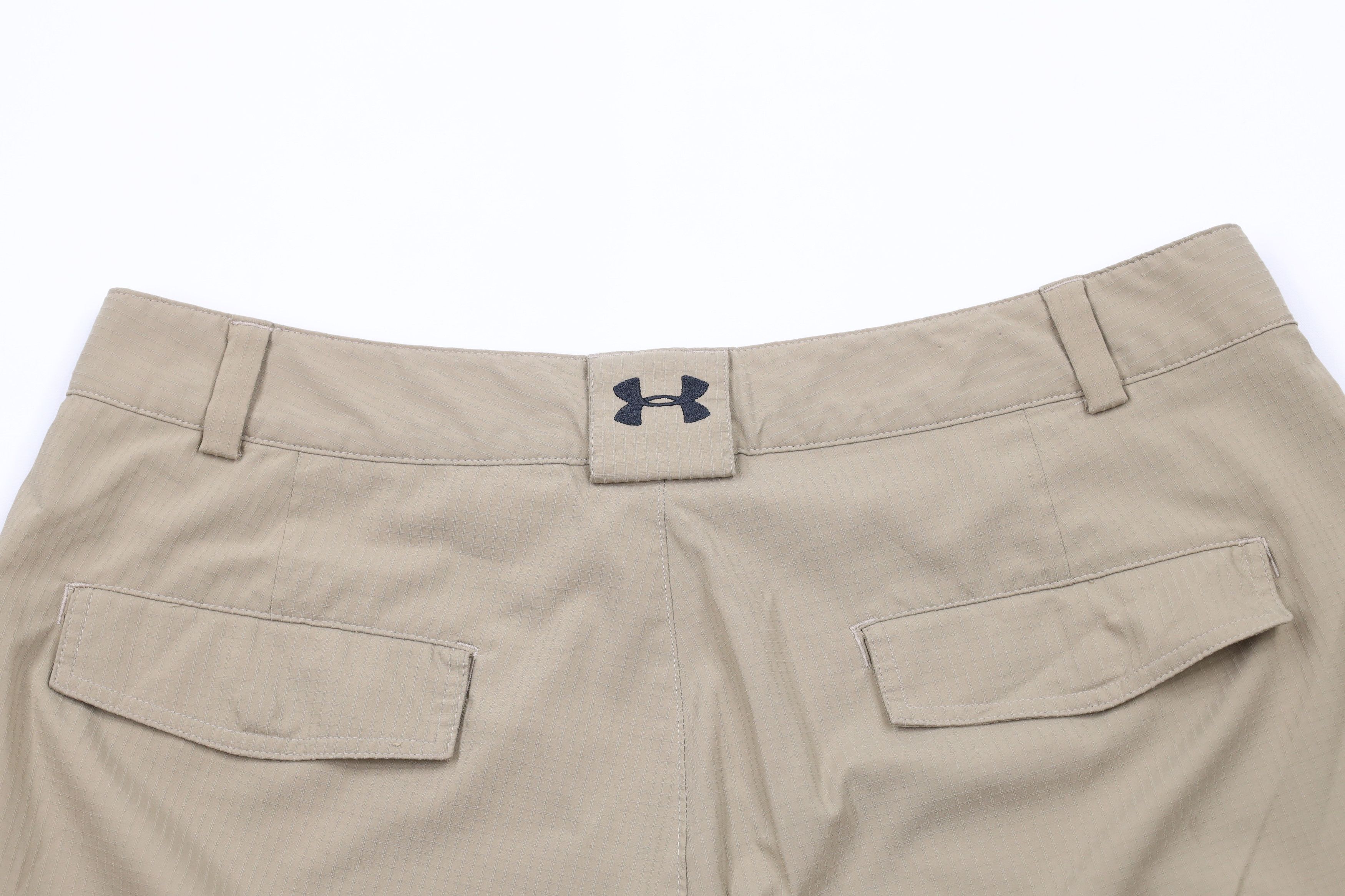 Under Armour × Vintage Under Armour Distressed Above Knee Cargo Shorts Beige Size US 34 / EU 50 - 11 Thumbnail