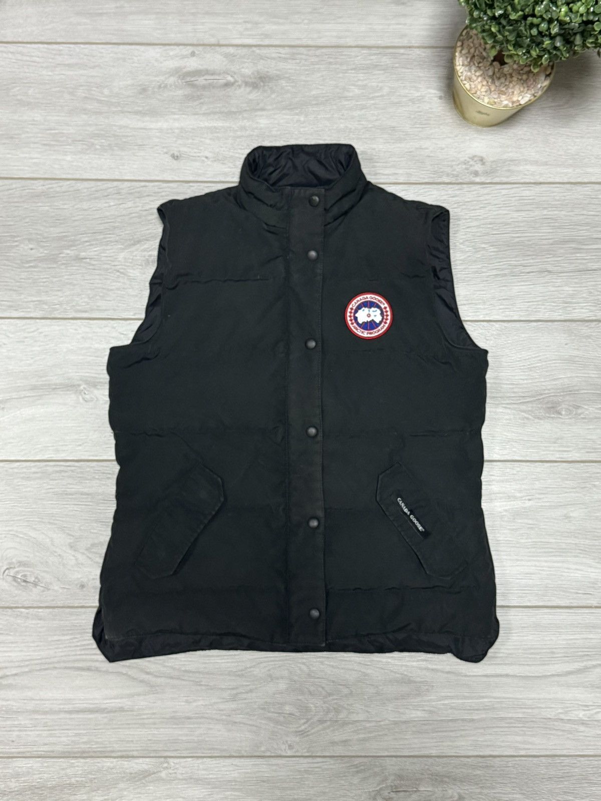 Canada Goose Canada Goose Freestyle Vest puffer down zip Size L / US 10 / IT 46 - 1 Thumbnail