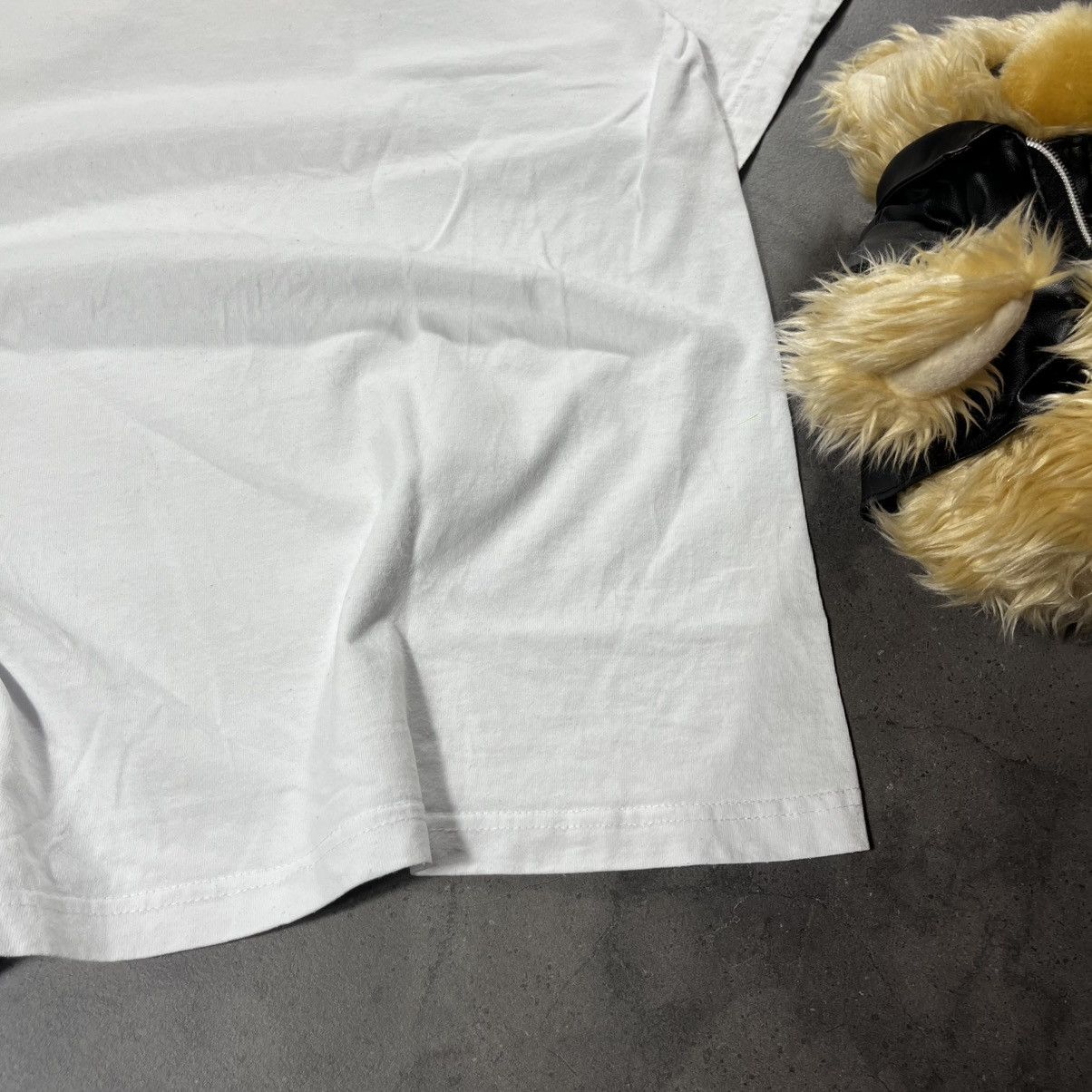 Rap Tees Tupac Skahur 2PAC 90s Vintage Rap HipHop Oversize Tee Tshirt Size US XL / EU 56 / 4 - 14 Thumbnail