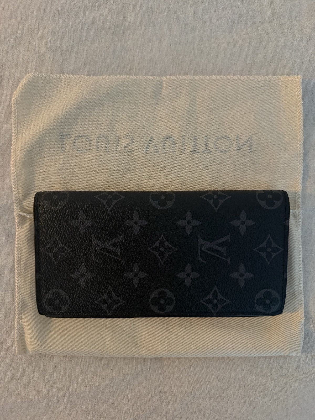 Louis Vuitton Louis Vuitton Brazza Wallet in Monogram Eclipse Size ONE SIZE - 8 Thumbnail