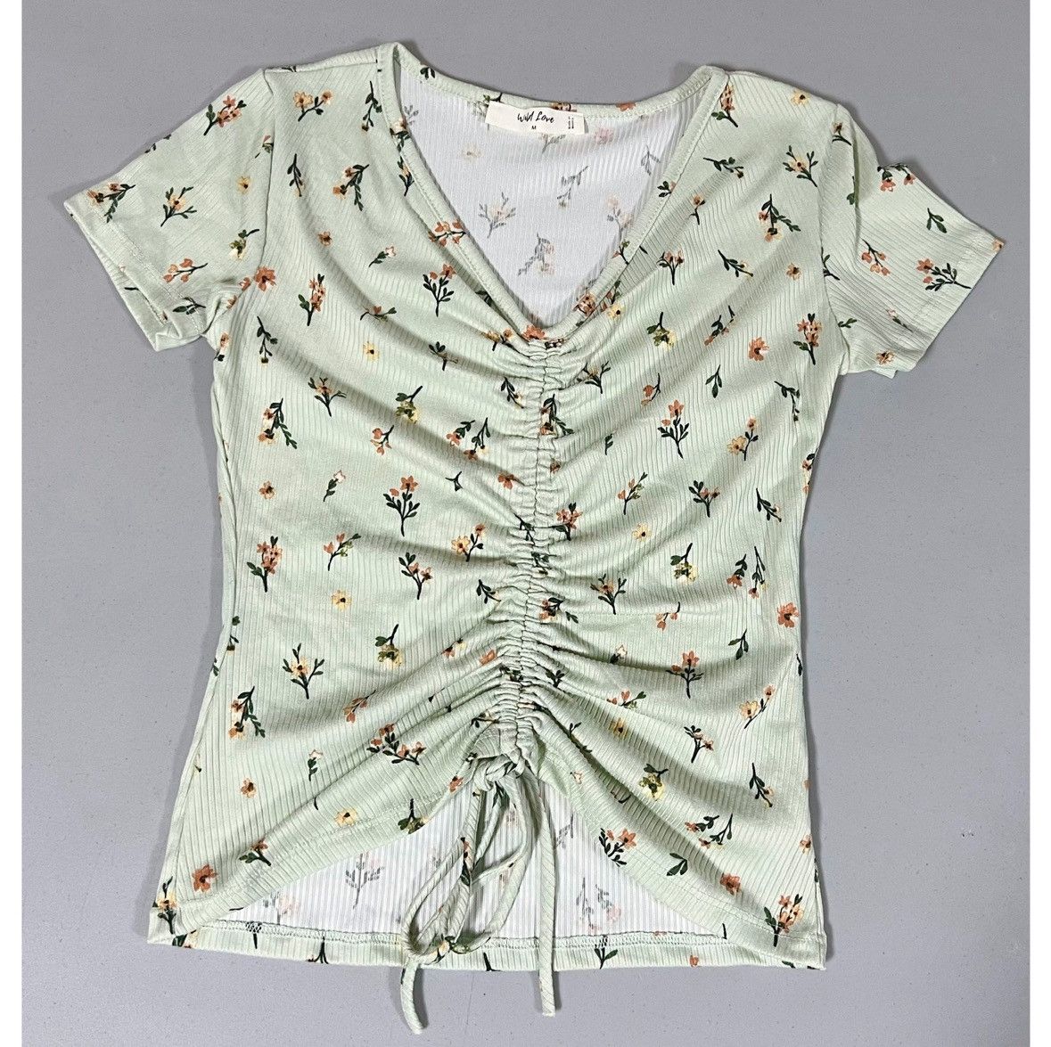 Vintage Green Pastel Floral Ruched Tee T-Shirt Top Blouse Size M 🪷✨ Size M / US 6-8 / IT 42-44 - 1 Thumbnail