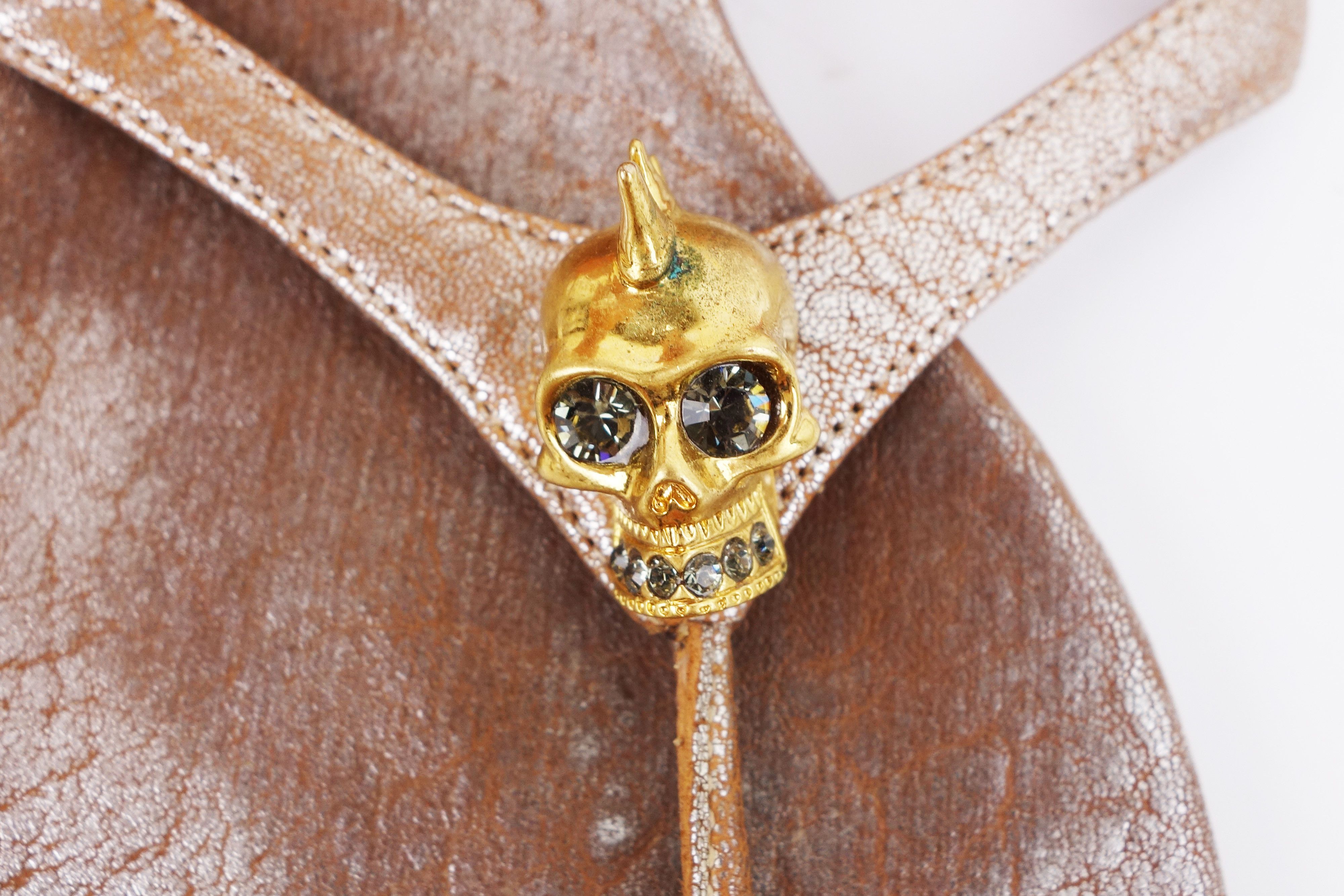 Alexander McQueen McQueen Skull Thong Sandals Flip Flop Crystals Leather 8 Size US 8 / IT 38 - 4 Thumbnail