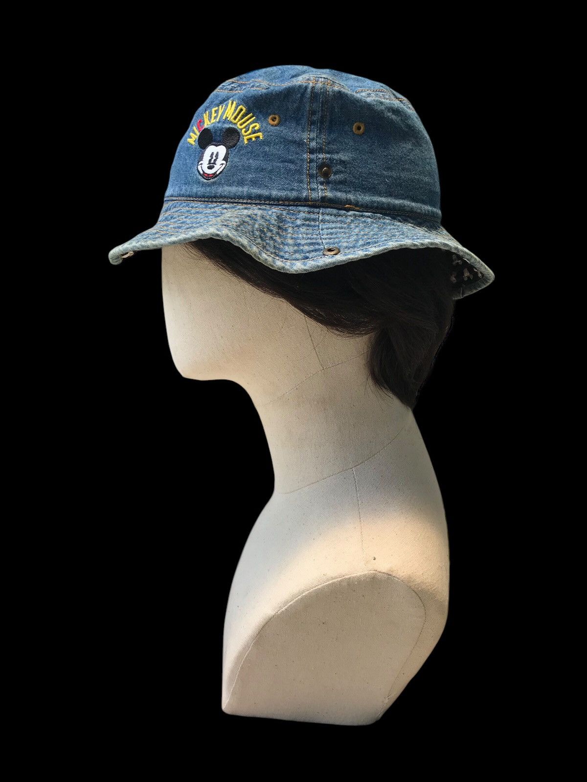 Disney × Japanese Brand ( YOUTH ) MICKEY MOUSE BUCKET HAT CAP HAT BY TOKYO DISNEY Size ONE SIZE - 3 Thumbnail