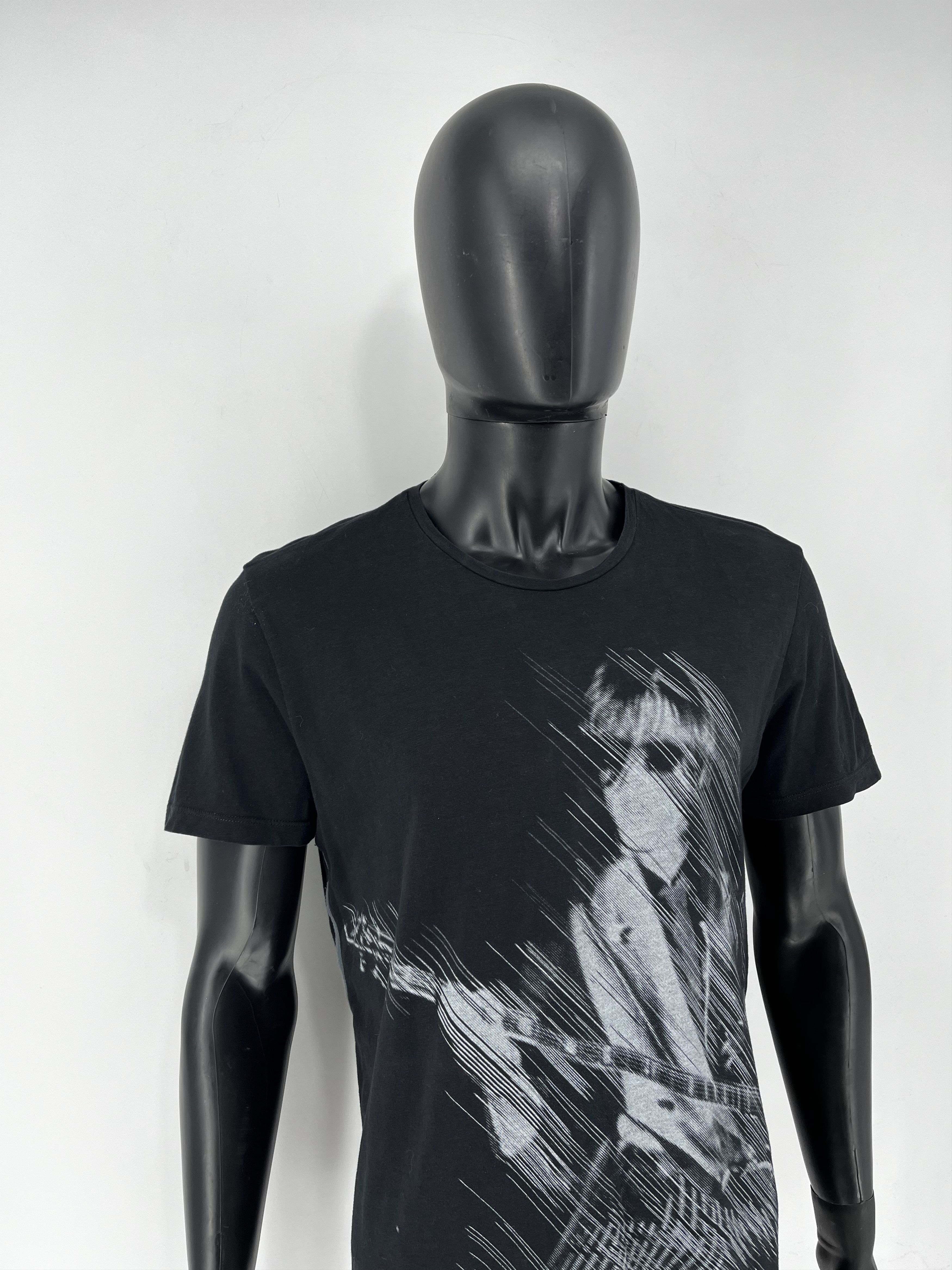 Band Tees Vintage Y2K SISLEY BLACK T-Shirts Size US L / EU 52-54 / 3 - 3 Thumbnail
