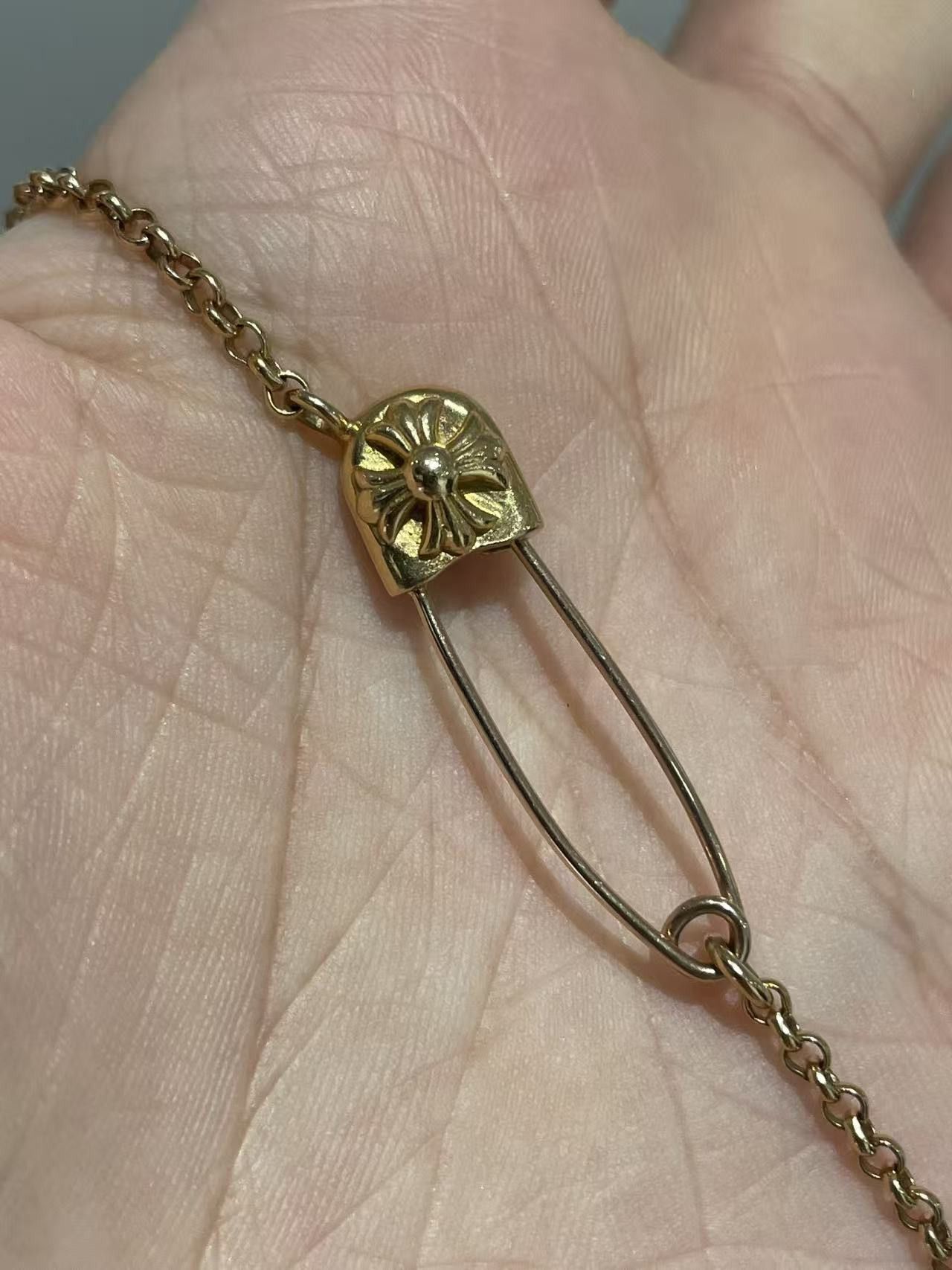 Chrome Hearts Chrome Hearts 22K Gold Safety Pin Necklace Size ONE SIZE - 6 Thumbnail