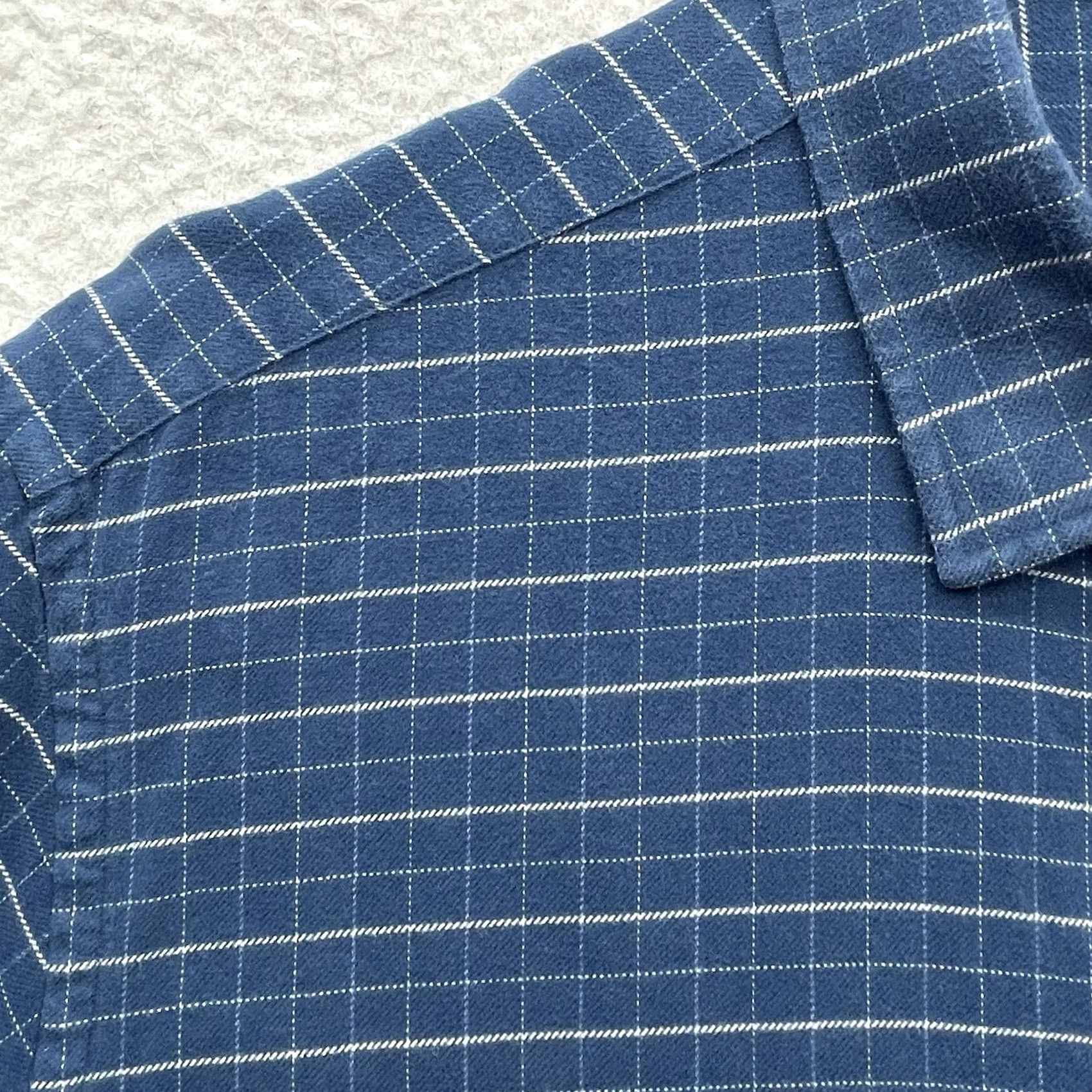 UNTUCKit UNTUCKit Flannel Shirt Mens XXL Blue White Check Windowpane Button Up Size US XXL / EU 58 / 5 - 3 Thumbnail