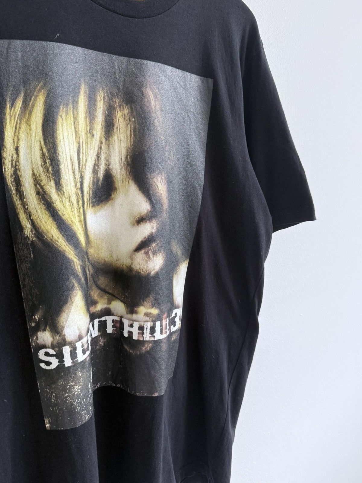 Vintage Vintage 2000s Silent Hill 3 Graphic T-Shirt Size US XL / EU 56 / 4 - 2 Thumbnail