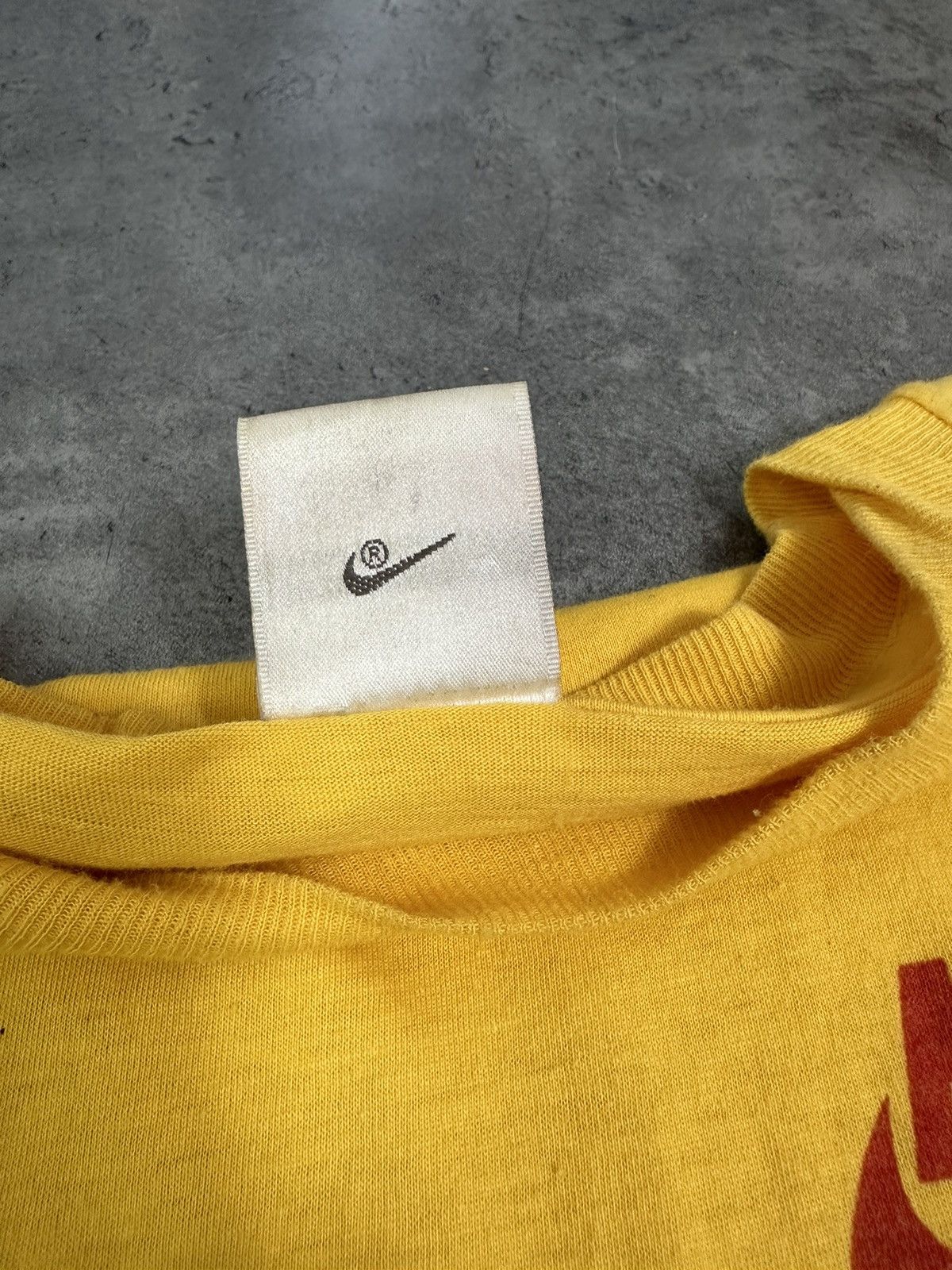 Jordan Brand × Nike × Vintage Jordan 23 Chicago bulls vintage T-shirt 80s 90s USA Size US M / EU 48-50 / 2 - 8 Thumbnail