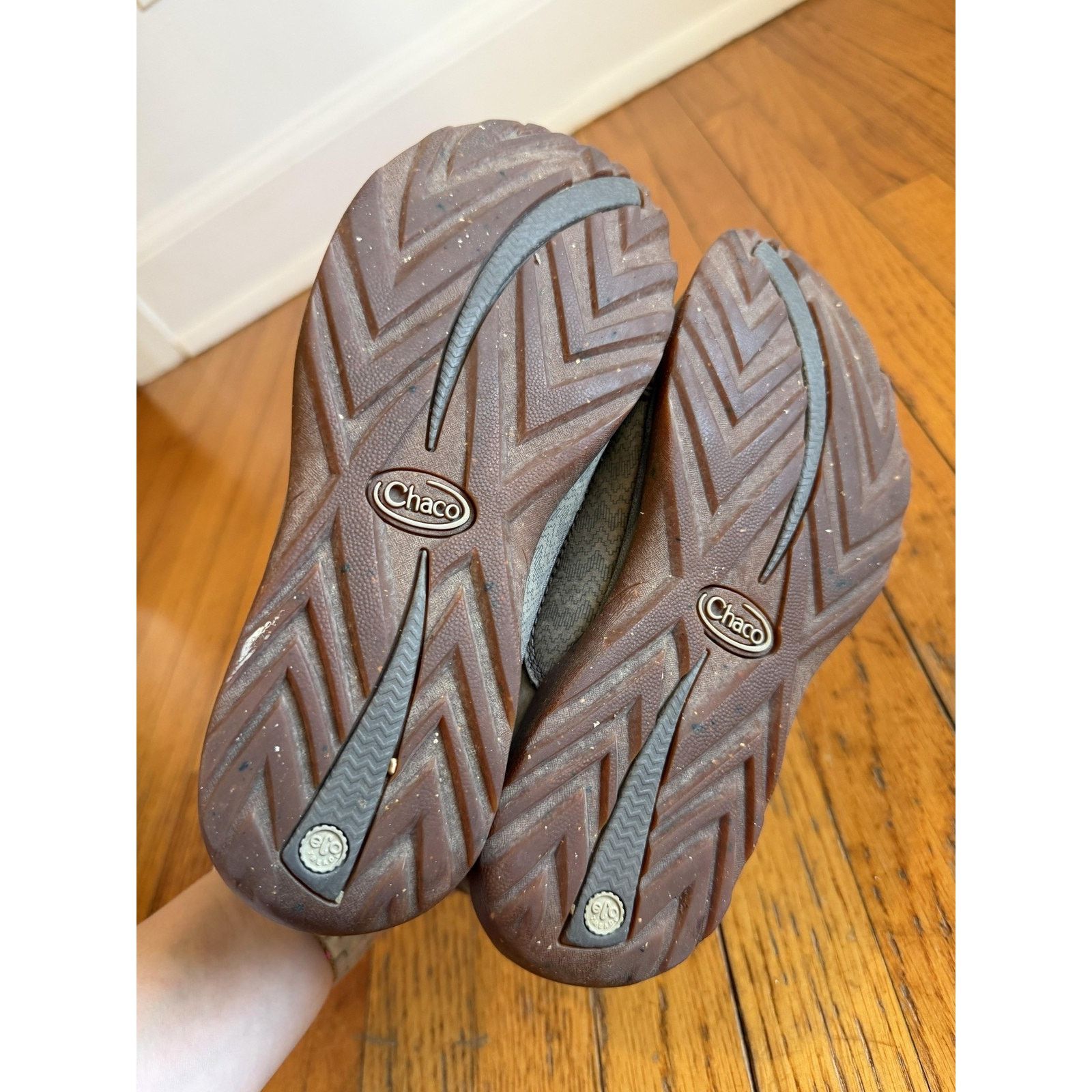 Chaco Chaco Boots Size 6 Barbary Gray Leather Wool Lined Lace Up Size US 6 / IT 36 - 5 Thumbnail