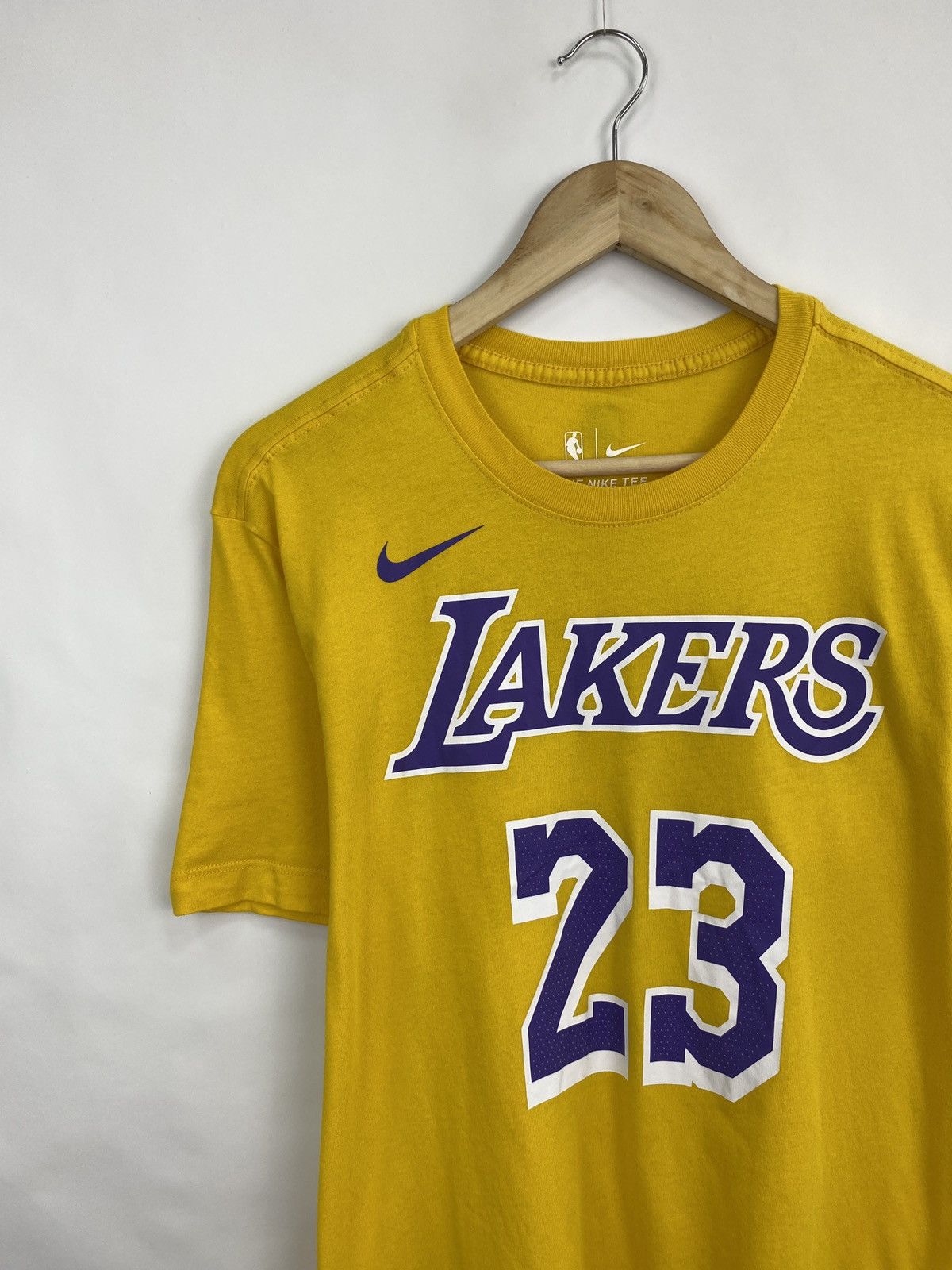NBA 🇺🇸 Y2K Nike Lebron James 23 L. A. Lakers T-Shirt Y2K Just Don Size US M / EU 48-50 / 2 - 4 Thumbnail