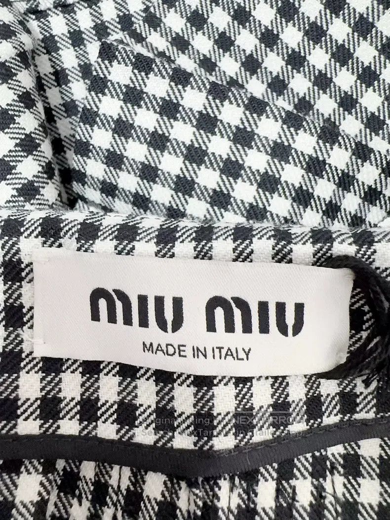 Miu Miu Miu Miu 38 Early autumn plaid overskirt Size 37" - 5 Thumbnail