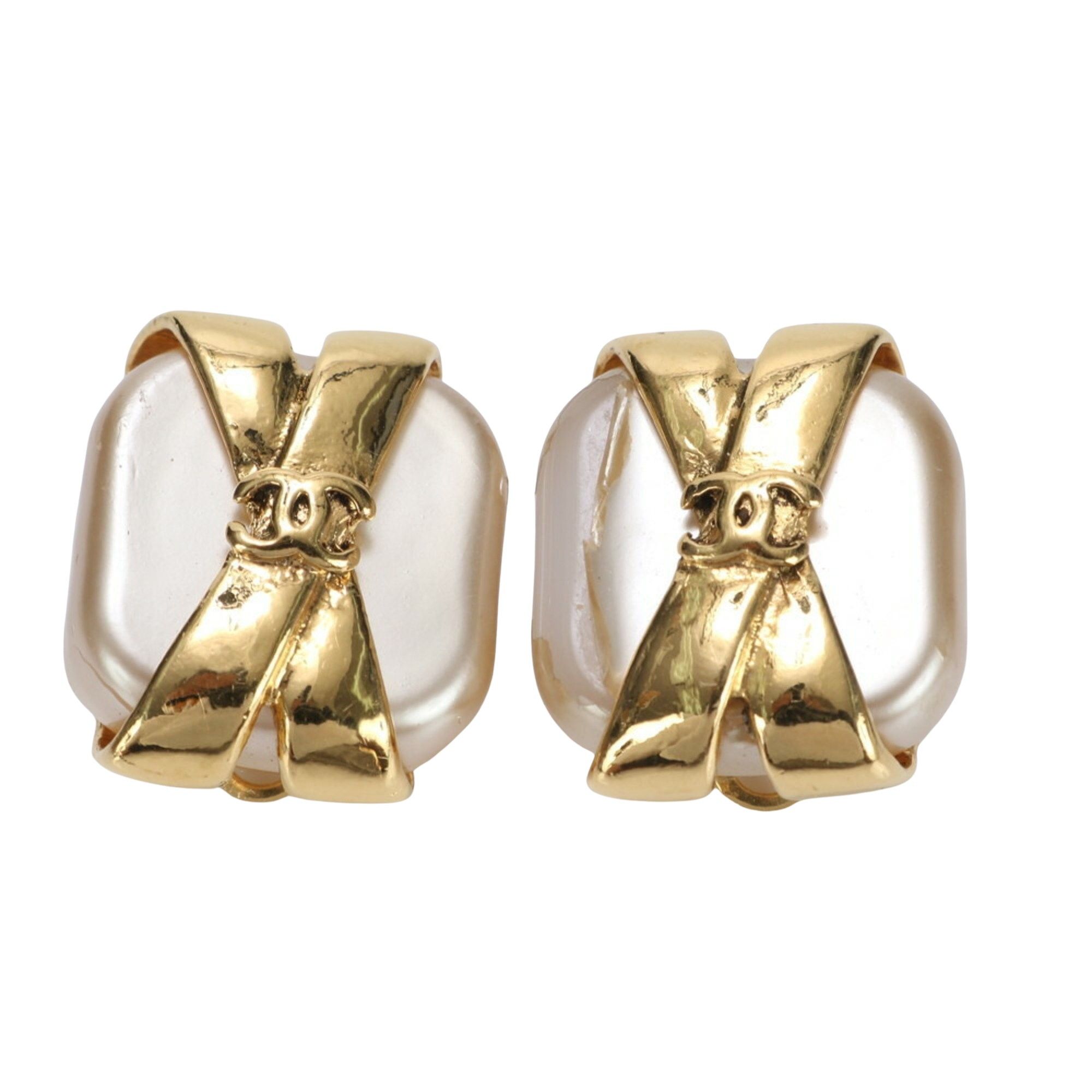 Chanel Chanel Coco Mark earring Size ONE SIZE - 1 Thumbnail