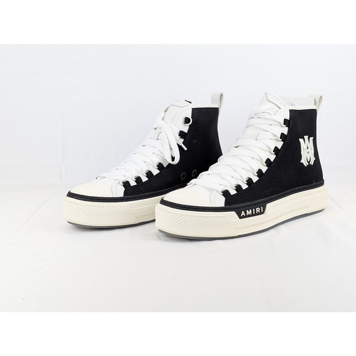 Amiri o1rshd1 Q:2 / MA Court Hi Top Sneakers in Black/White Size US 11 / EU 44 - 5 Thumbnail