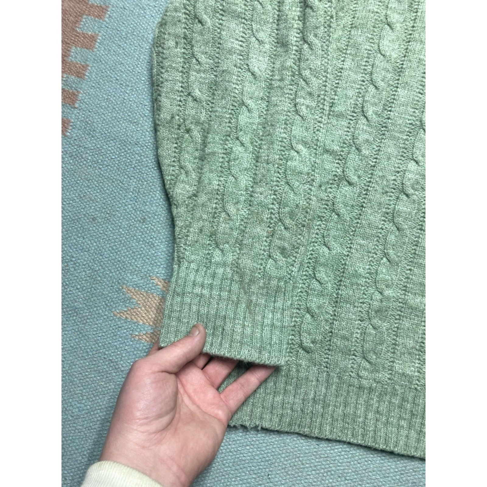 Vintage VINTAGE 60s cardigan sweater cable knit wool blend button front mint green large Cardigan Men L Green Knit Wool 60s Buttons Mens Size US L / EU 52-54 / 3 - 6 Thumbnail