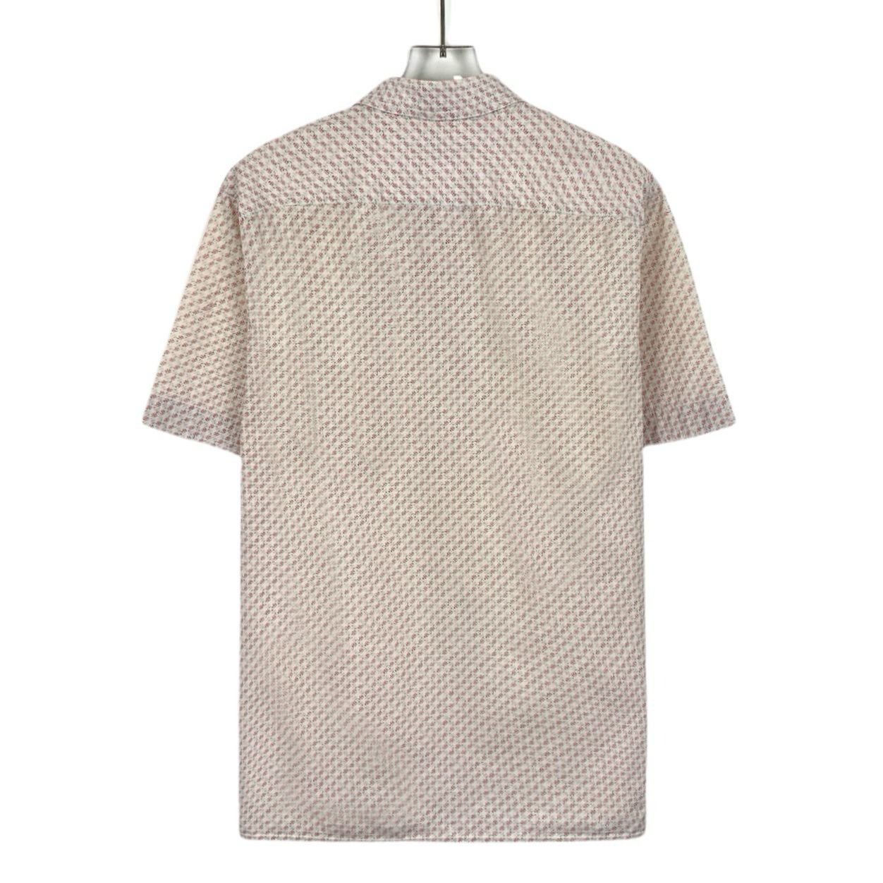 Louis Vuitton Louis Vuitton Mens Short Sleeve Button-Up Shirt Size US S / EU 44-46 / 1 - 2 Thumbnail