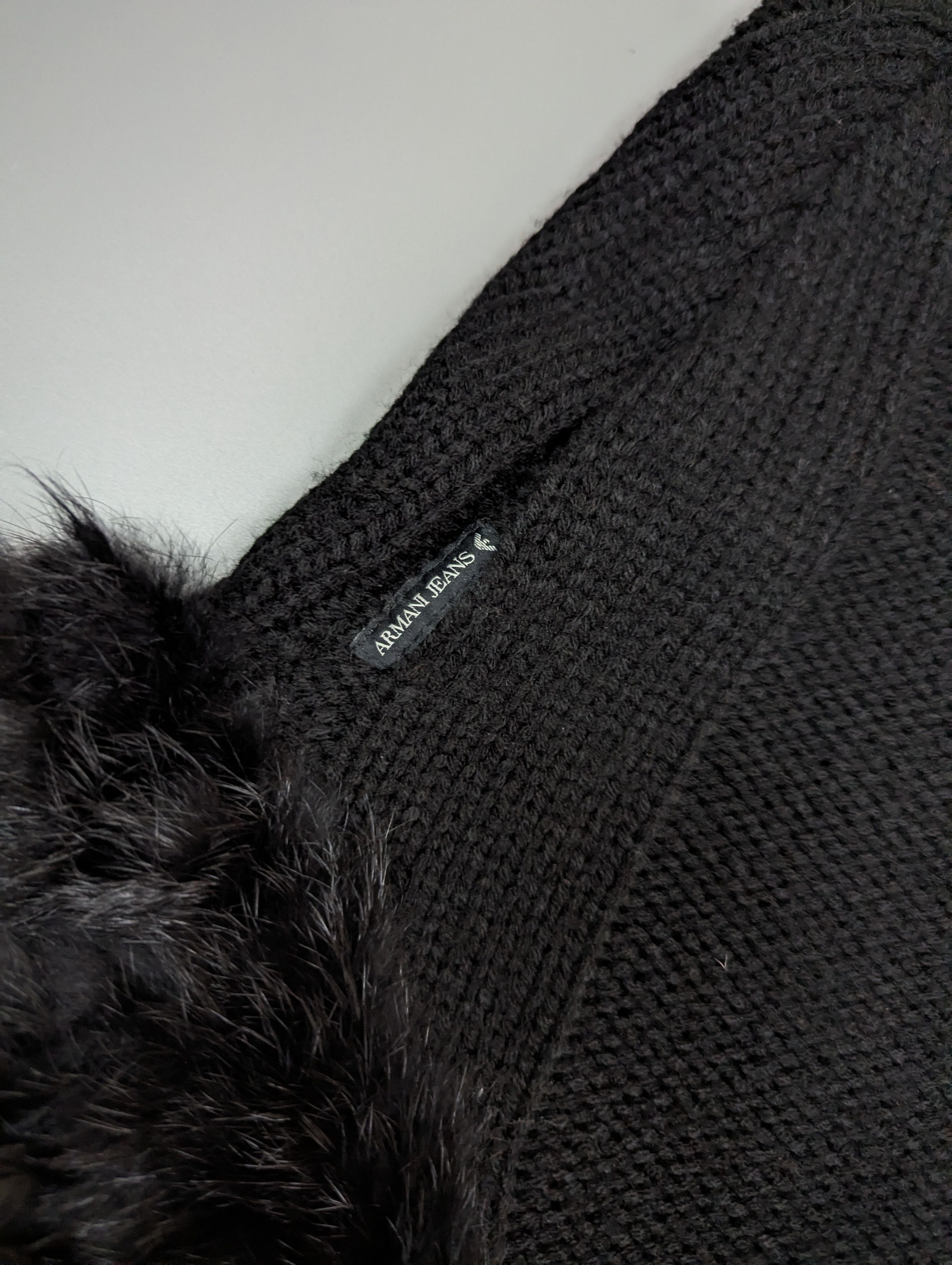 Giorgio Armani Armani Jeans Knitted Poncho Black Faux Fur Trim Bolero Size M / US 6-8 / IT 42-44 - 15 Thumbnail