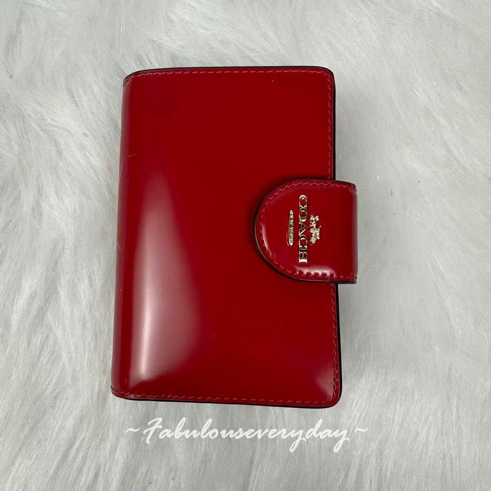 Coach Coach Medium Corner Zip Wallet In Leather/Gold Ruby CW526 Size ONE SIZE - 2 Thumbnail