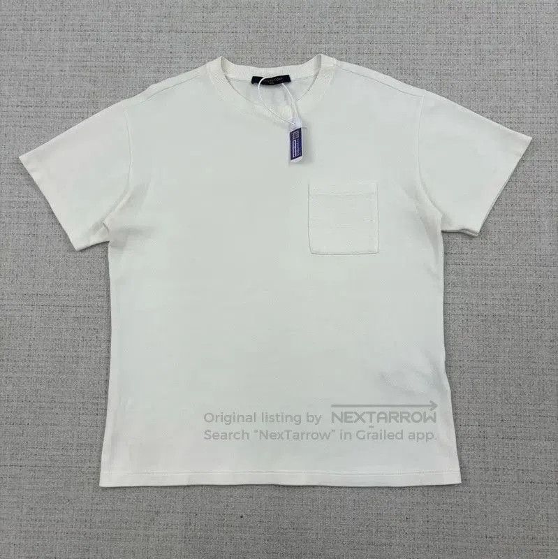 Louis Vuitton Louis Vuitton Summer White Cotton T-Shirt for Men . Size US S / EU 44-46 / 1 - 1 Thumbnail