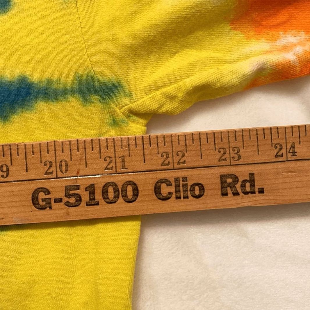 Gildan Gildan Activewear T-Shirt Men Tie-Dye Chicago Windy City Short Sleeve Large Multicolor Crew Neck Front Graphic Print Size US L / EU 52-54 / 3 - 4 Thumbnail
