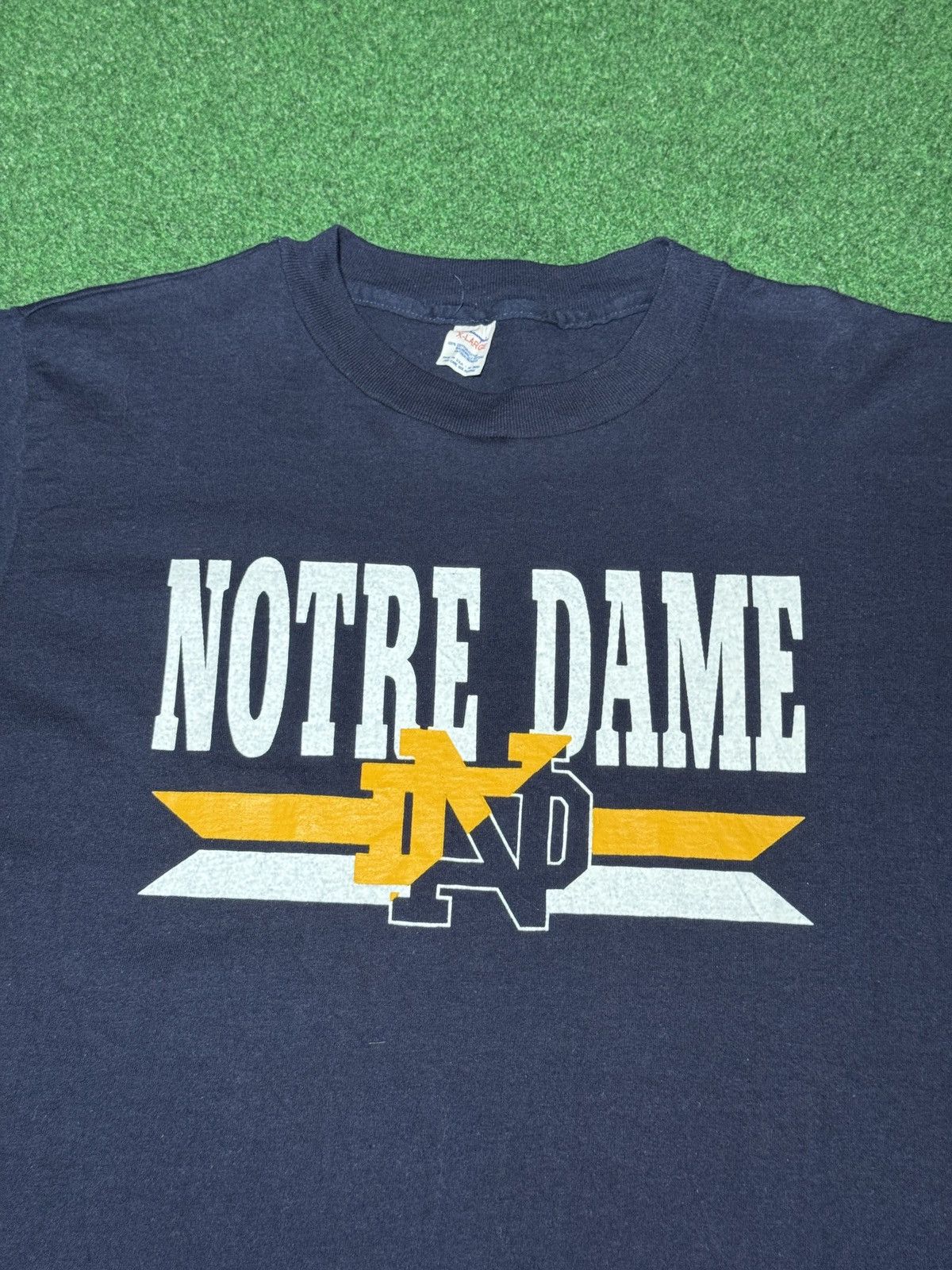 Champion Vintage 80s 90s Notre Dame Champion 21x31 College T Shirt Size US XL / EU 56 / 4 - 2 Thumbnail