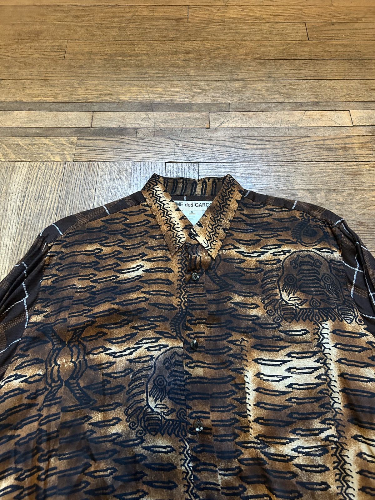 Comme des Garcons SS92 Tribal print Oversized Shirt Size US S / EU 44-46 / 1 - 2 Thumbnail