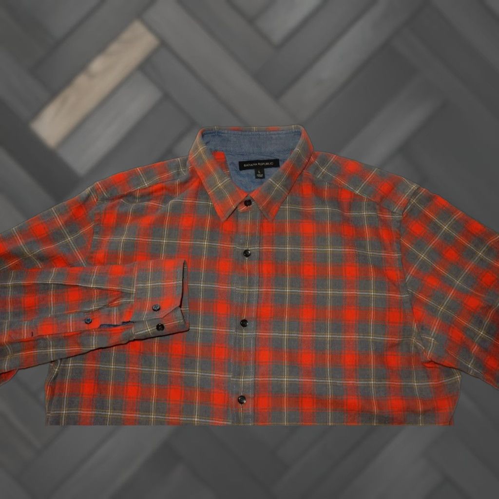 Banana Republic Banana Republic Men's Plaid Button-Up Shirt Size L Long Sleeve Red Size US L / EU 52-54 / 3 - 1 Thumbnail