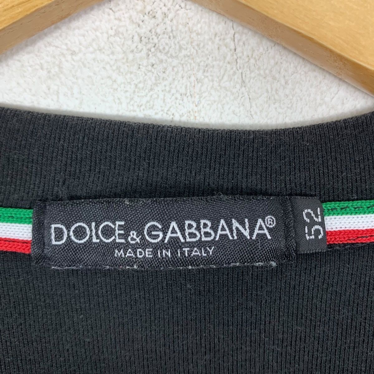 Dolce & Gabbana DOLCE & GABBANA D&G Italy Patch Plate Leather Short Shirt Size US S / EU 44-46 / 1 - 5 Thumbnail