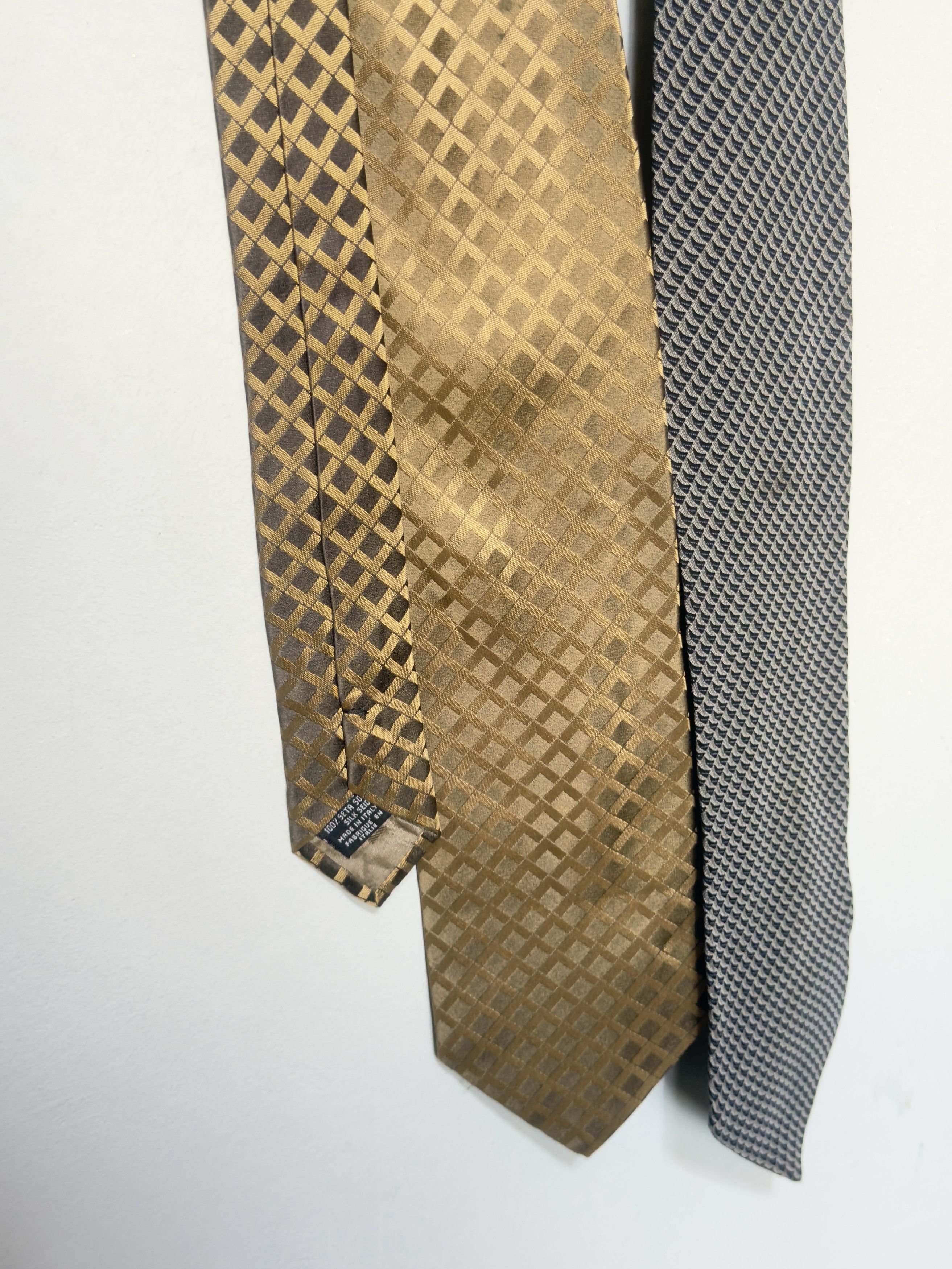 Emporio Armani × Giorgio Armani 2x gold silk tie Giorgio Emporio Armani gold and blue navy Size ONE SIZE - 5 Thumbnail