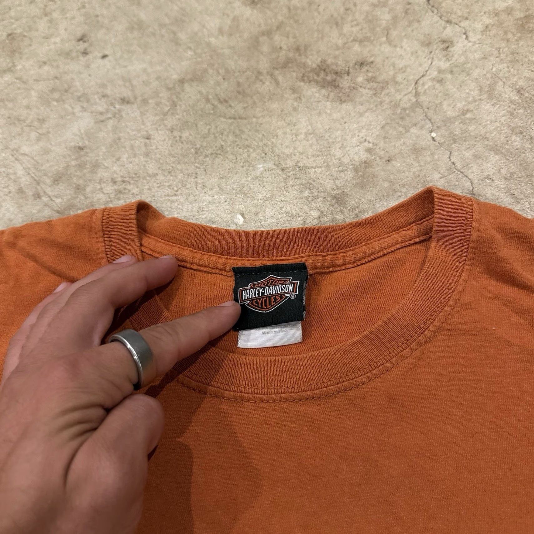 Harley Davidson VINTAGE Harley-Davidson Screamin’ Eagle Distressed Shirt Large Orange Mens L T-Shirt Size US L / EU 52-54 / 3 - 3 Thumbnail