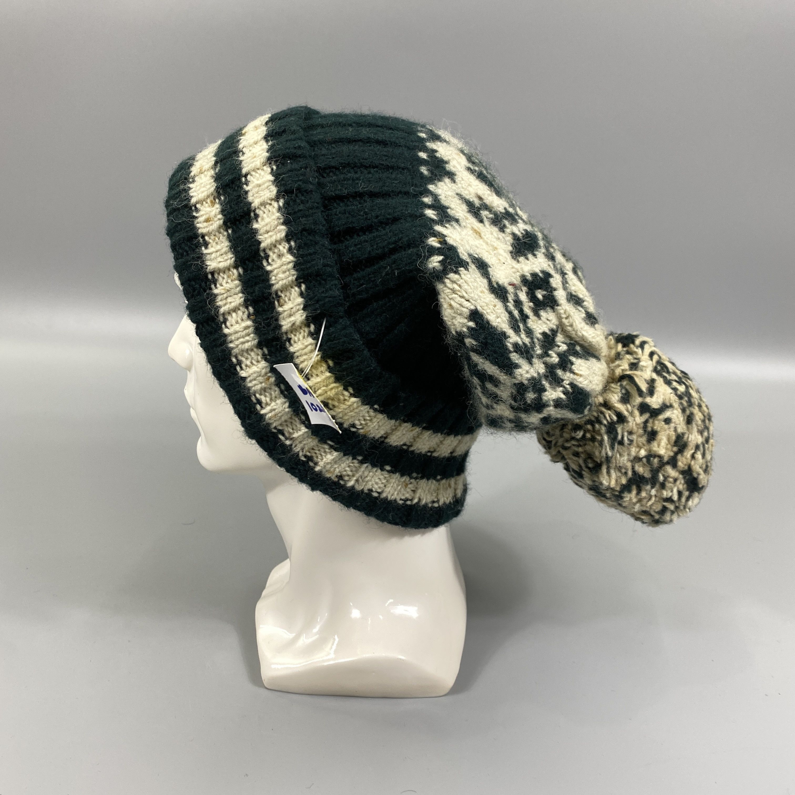 Ellesse Ellesse Knitted Beanie Hat With Pom Pom -BN1029 Size ONE SIZE - 1 Thumbnail