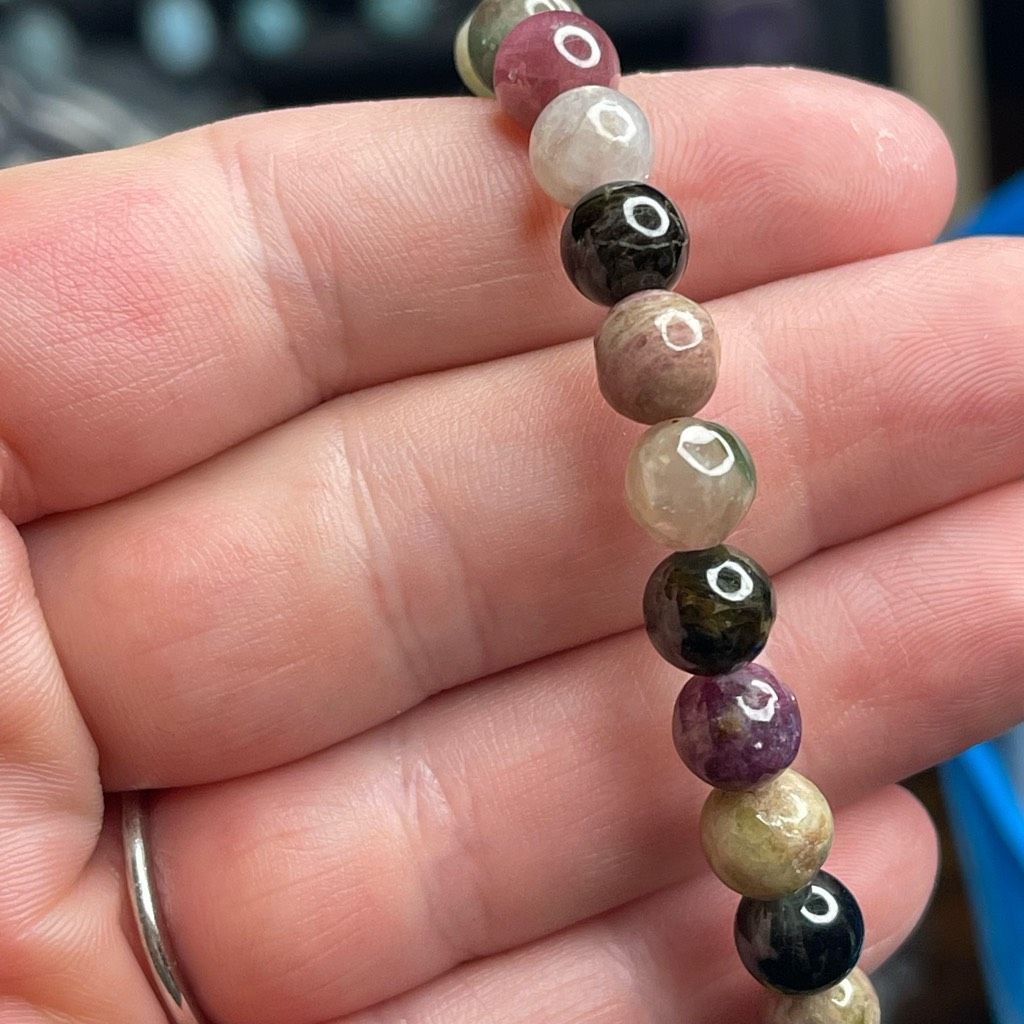 Other Pink Green Black Tourmaline beaded stretch bracelet ONE NEW reiki meditation crystal healing 6mm Size ONE SIZE - 2 Thumbnail