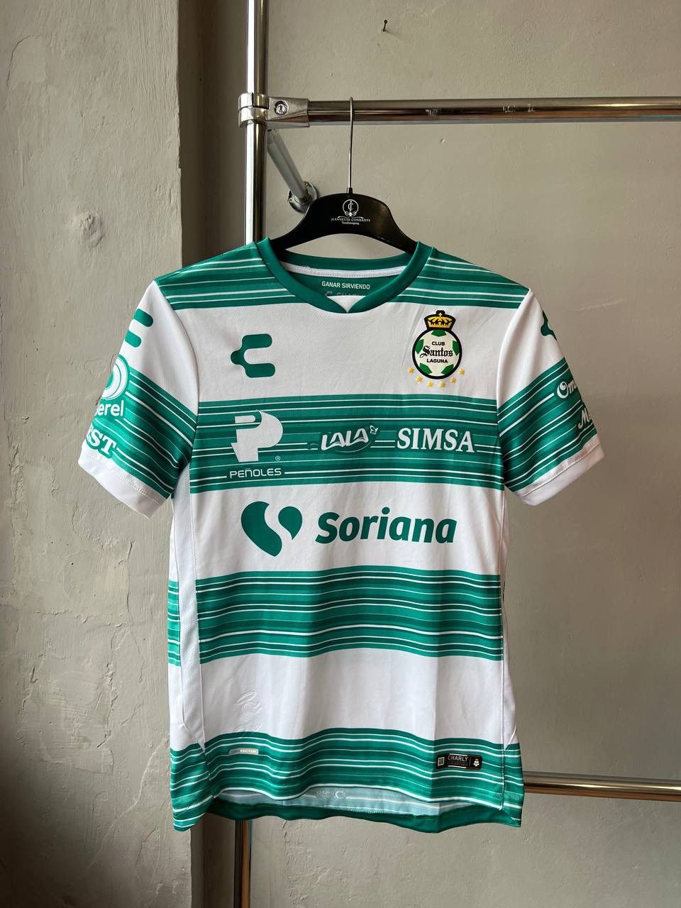 Sports Specialties 2021/22 SANTOS LAGUNA HOME RARE SOCCER JERSEY SHIRT CHARLY Size US S / EU 44-46 / 1 - 2 Thumbnail