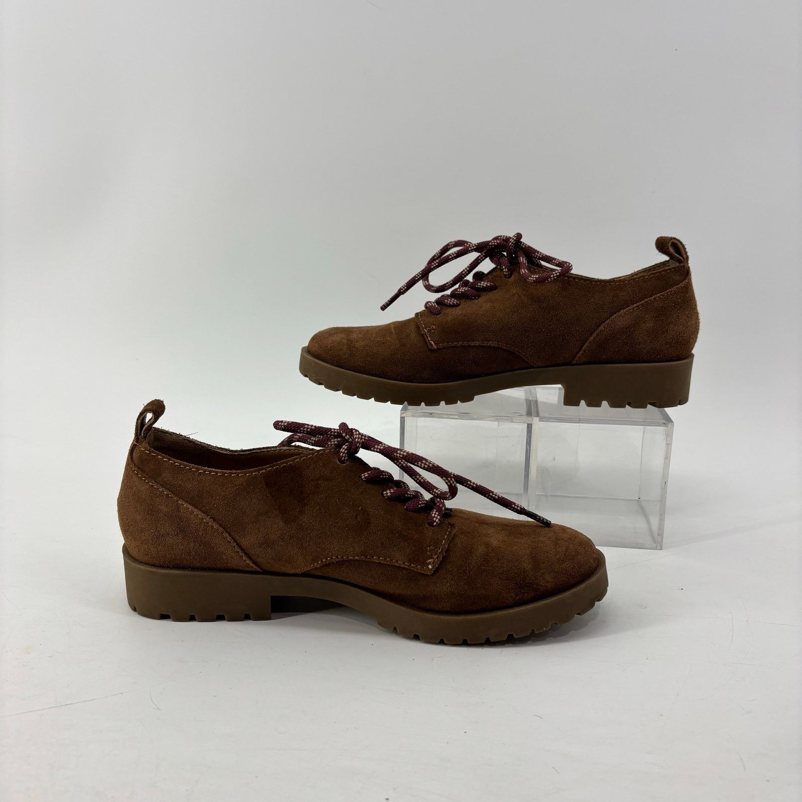 Other Crown Vintage Womens Sz 6 Lowell Oxford Suede Lace Up Size US 6 / IT 36 - 6 Thumbnail