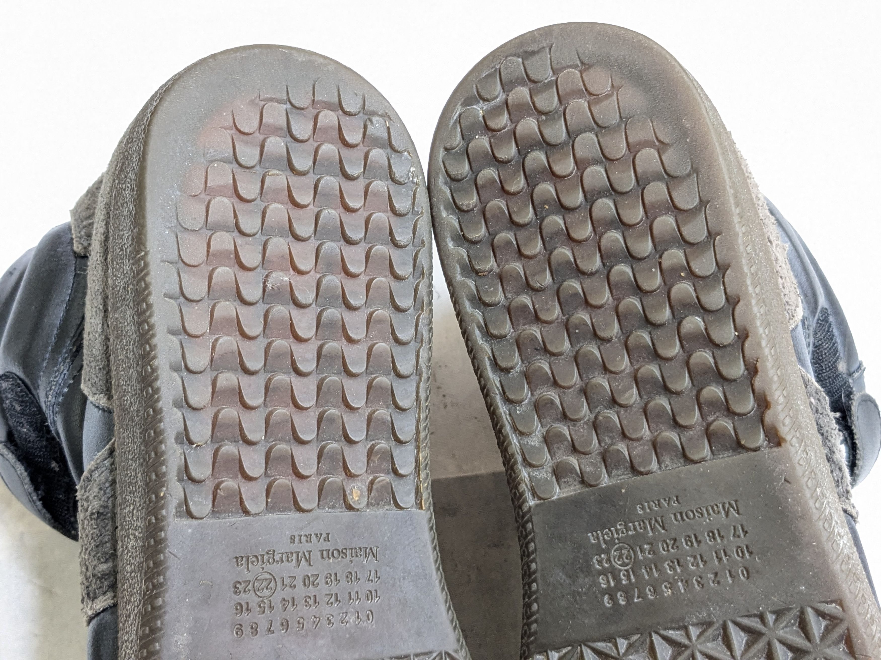 Maison Margiela Maison Margiela Triple Strap Sneakers 9 42 Black Gray High Size US 9 / EU 42 - 17 Thumbnail
