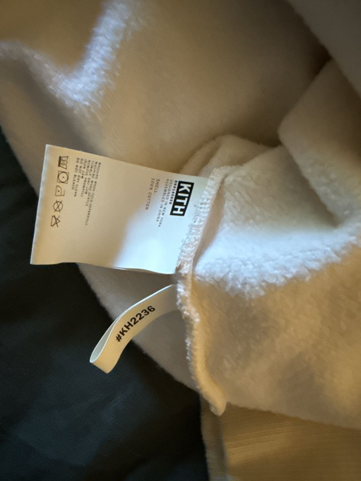 Kith White kith box logo hoodie Size US M / EU 48-50 / 2 - 4 Thumbnail