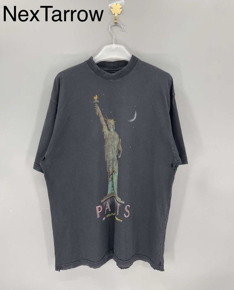 Balenciaga Balenciaga Black Statue of Liberty Short Sleeve T-shirt241 Size US M / EU 48-50 / 2 - 1 Thumbnail