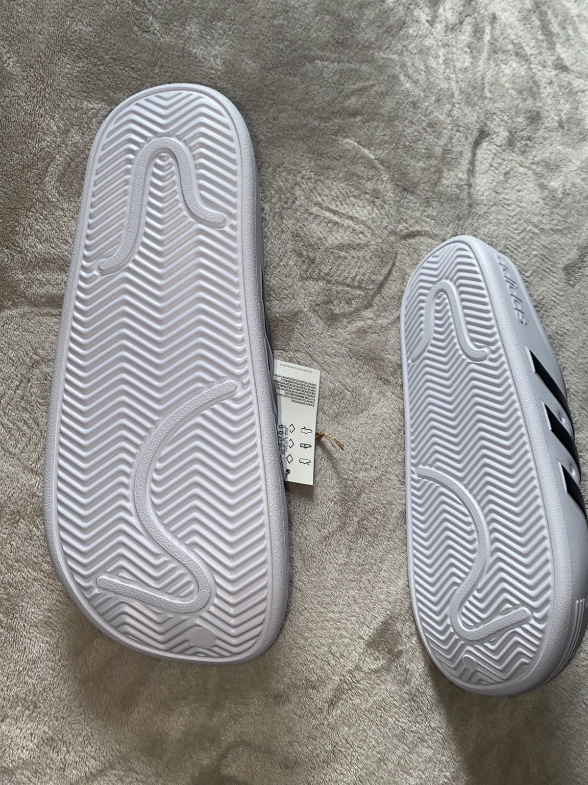 Adidas Adidas crocs slip ons Size US 12 / EU 45 - 2 Thumbnail