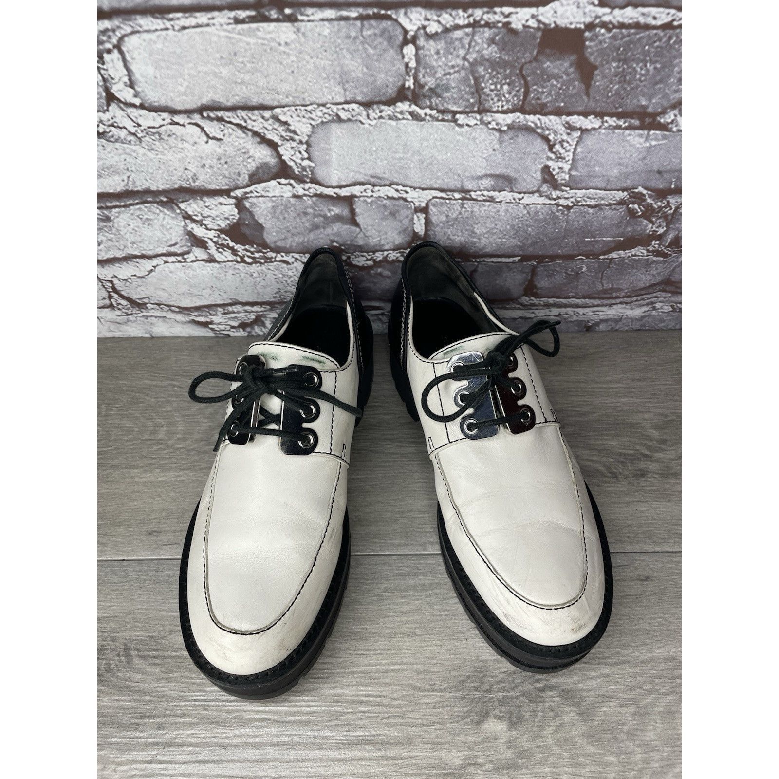 3.1 Phillip Lim 3.1 Phillip Lim White Leather Black Oxfords Lace Up Shoes Wo Size US 10.5 / IT 40.5 - 13 Thumbnail