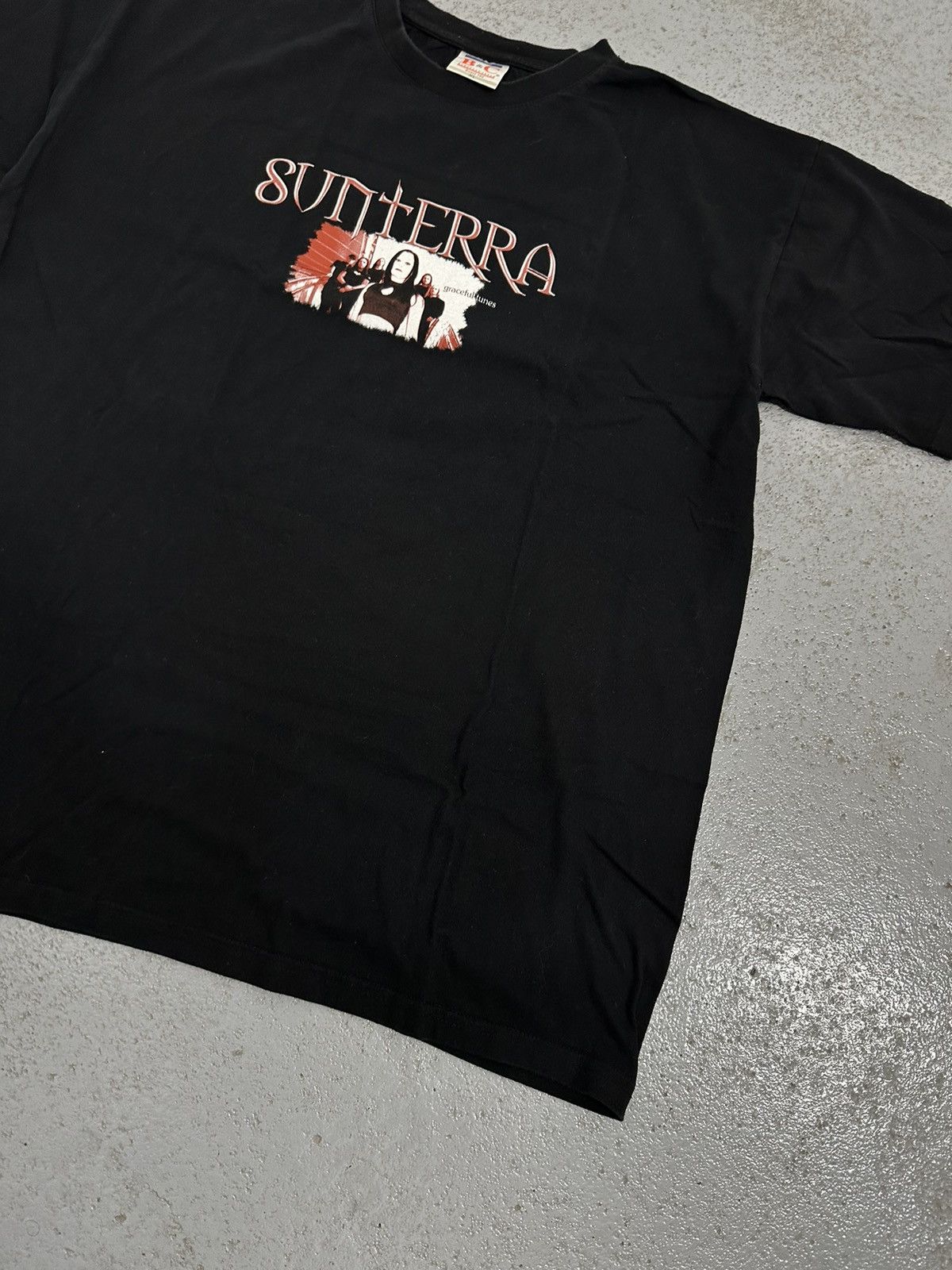 Band Tees Sunterra Graceful Tunes B&C 2003 Rock T-Shirt Size US XL / EU 56 / 4 - 5 Thumbnail