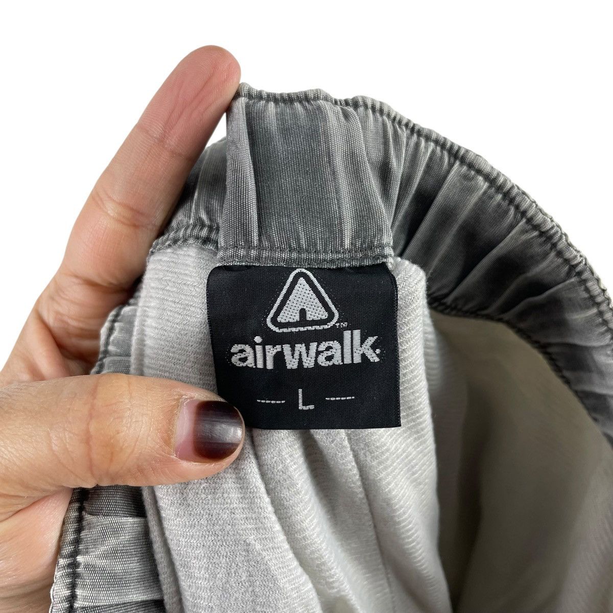 Airwalk Vintage Airwalk 90s Parachute Nylon Cargo Pants Size US 34 / EU 50 - 9 Thumbnail