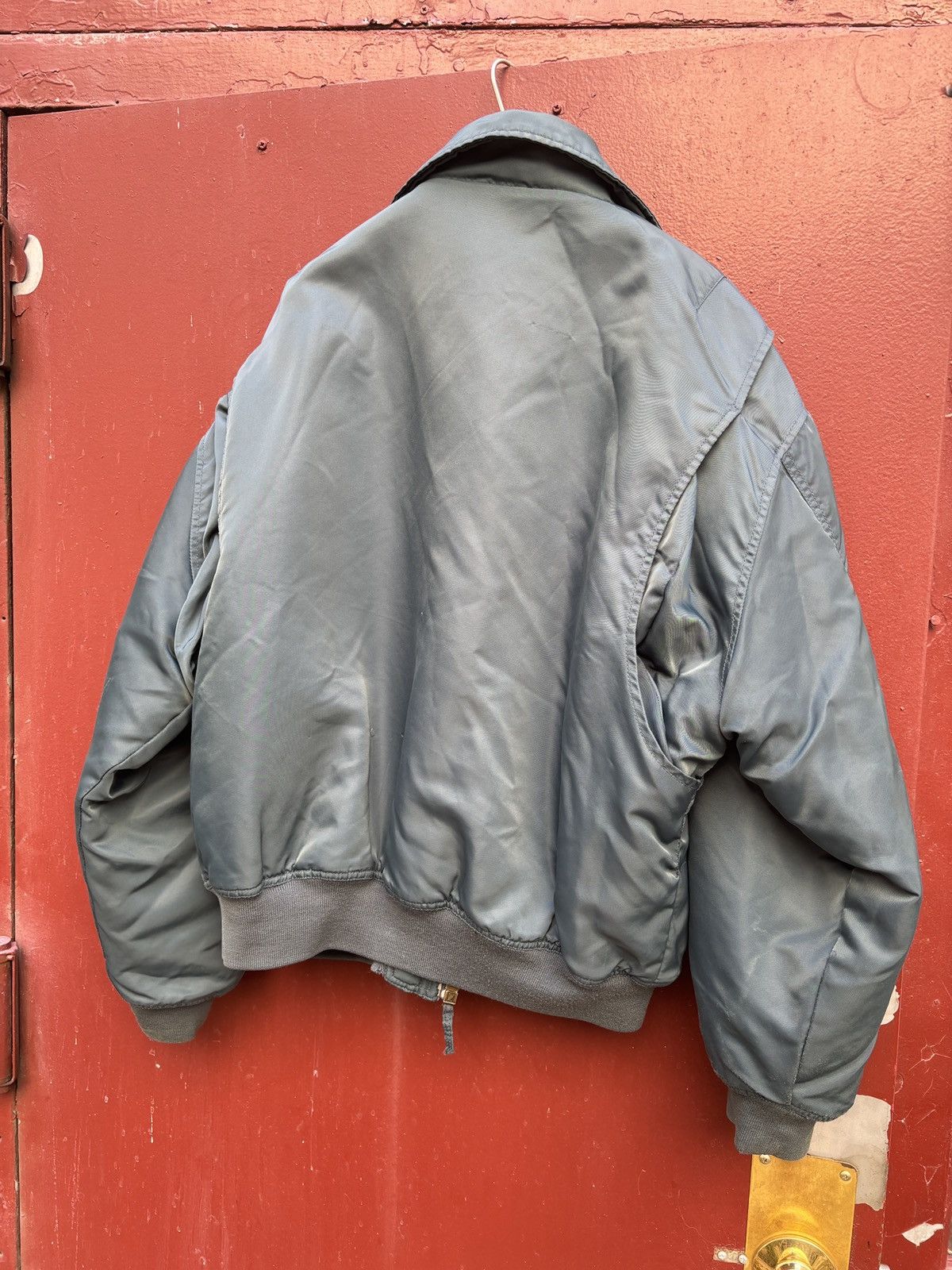 Alpha Industries vintage flight jacket Size US L / EU 52-54 / 3 - 5 Thumbnail