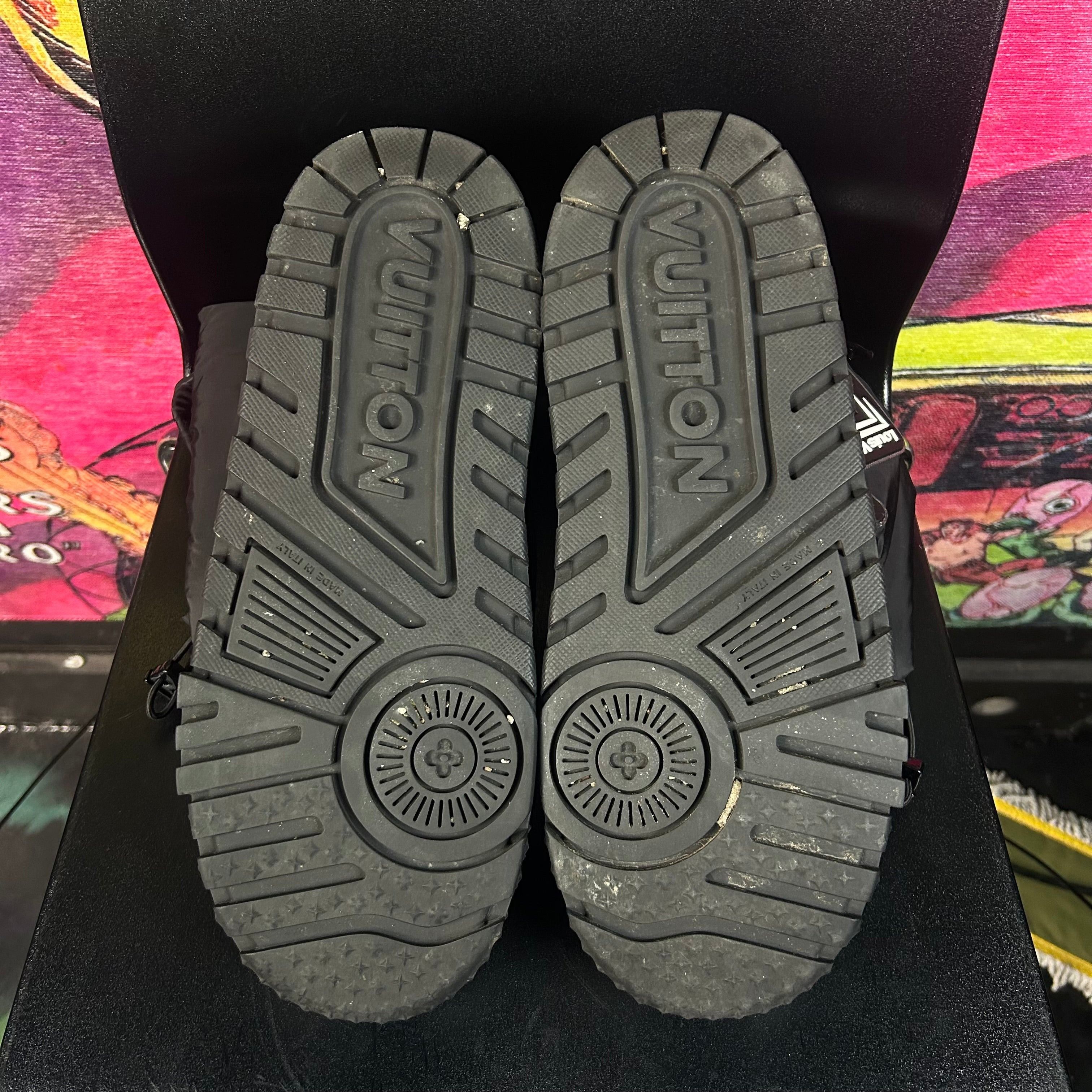 Louis Vuitton Louis Vuitton LV Alpine Boots Black Size LV 9.5 Size US 10.5 / EU 43-44 - 5 Thumbnail