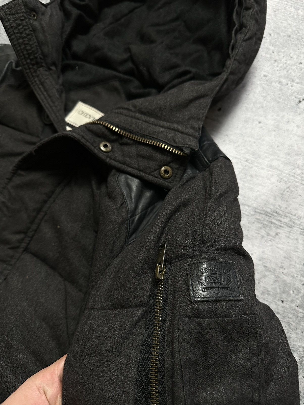 Chevignon Vintage Chevignon Down Puffer TOGS Parka Jacket Size US M / EU 48-50 / 2 - 5 Thumbnail