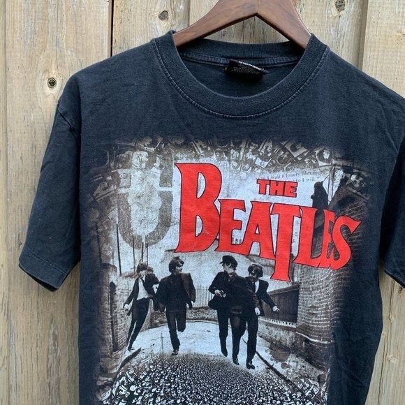 image of Vintage The Beatles Graphic T Shirt Medium, Men's