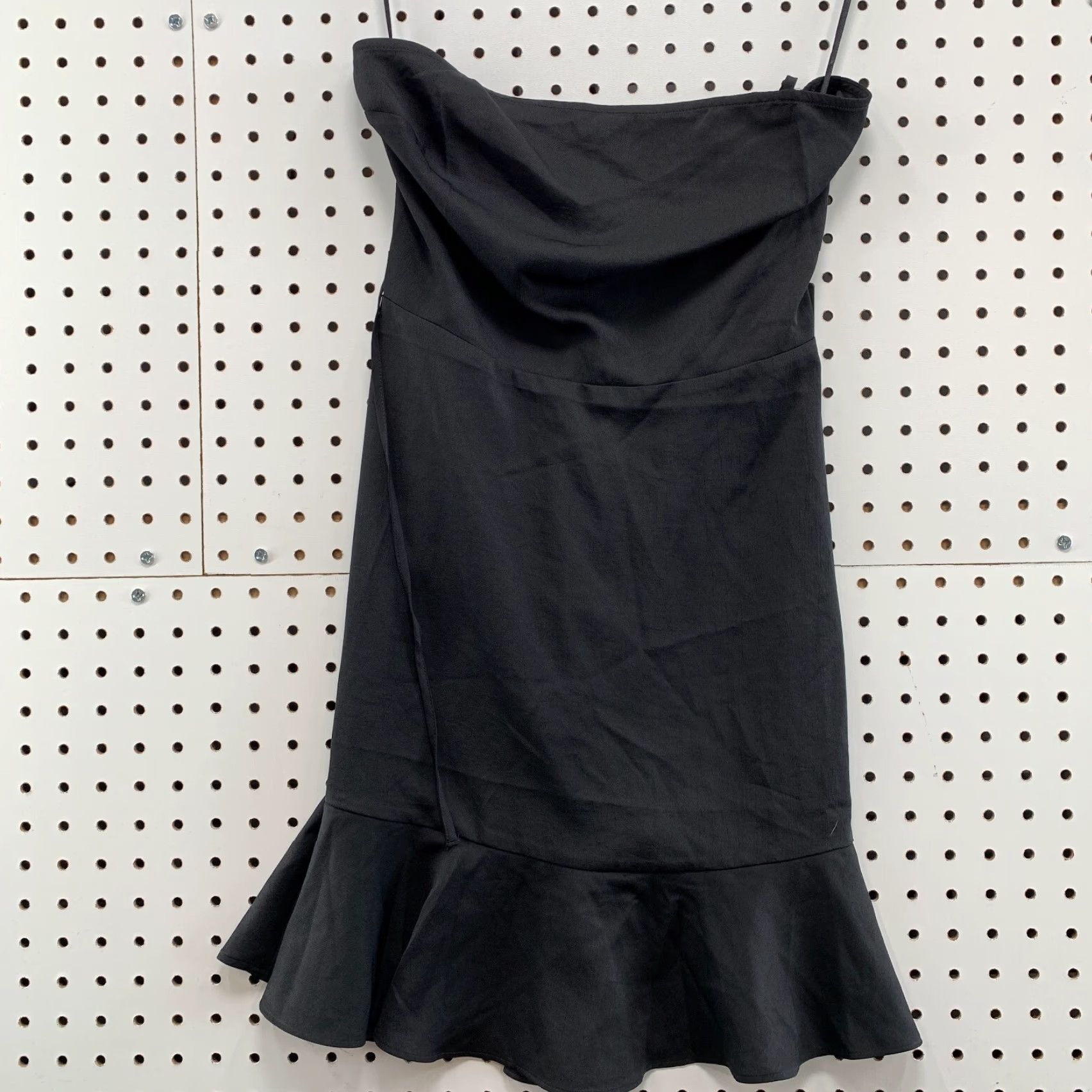 Express VINTAGE Express Black Satin Cocktail Dress with Ruffle Bottom XS Women's Party Mini Evening Size 26" / US 2 / IT 38 - 2 Thumbnail