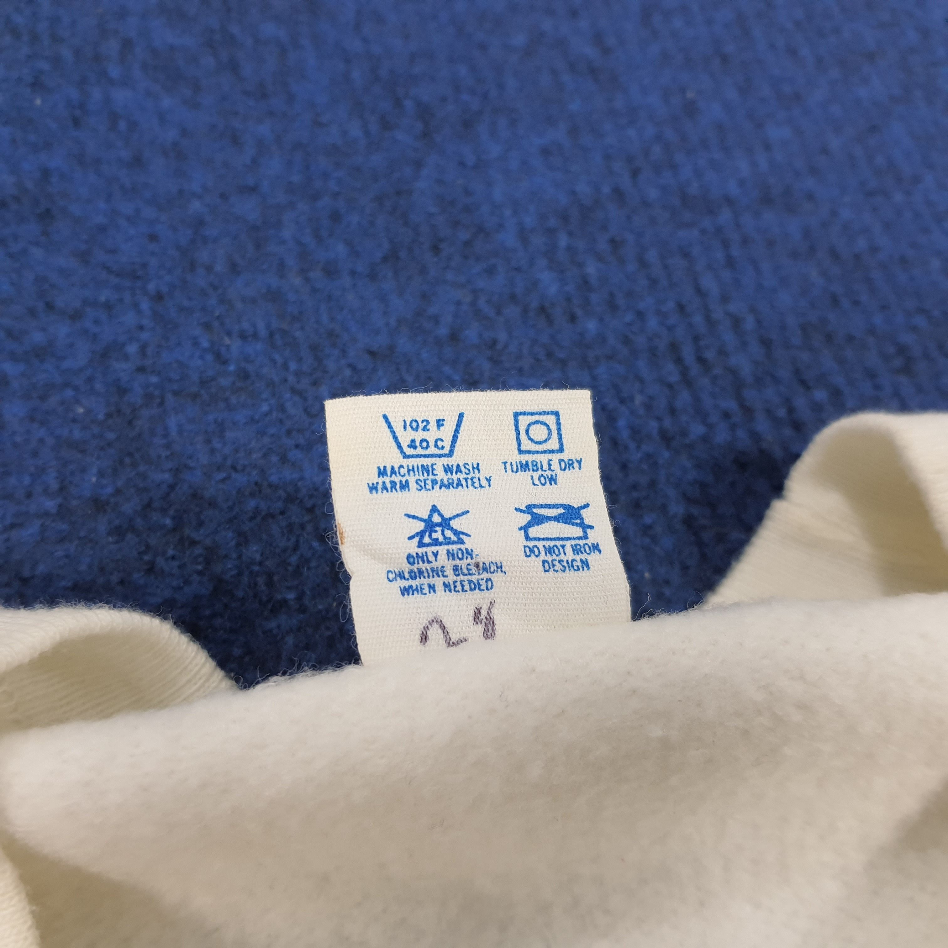 Champion × Vintage Vintage Champion IOWA Rose Bowl American Football Sweatshirt Size US M / EU 48-50 / 2 - 6 Thumbnail