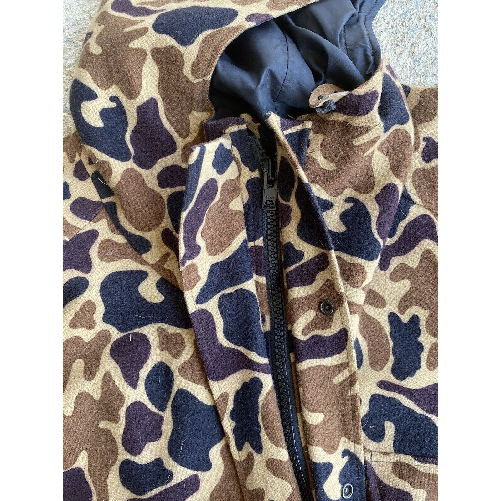 Woolrich Woolen Mills VTG WOOLRICH Size XL Made in USA Duck Camo Hunting Jacket Size US XL / EU 56 / 4 - 8 Thumbnail