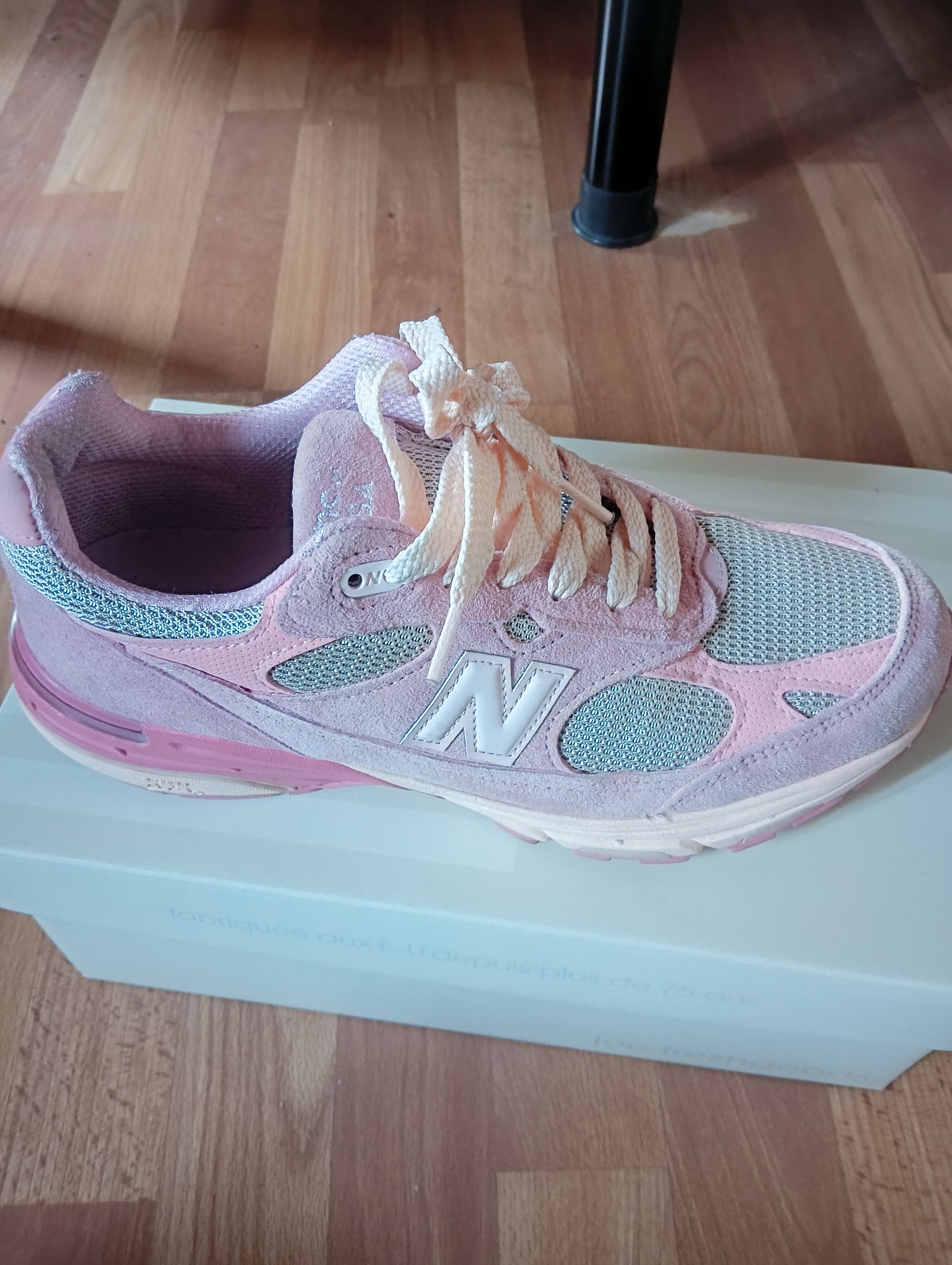 Joe Freshgoods × New Balance MR993JH1 JFG x NB 993 Powder Pink Size US 9 / EU 42 - 4 Thumbnail