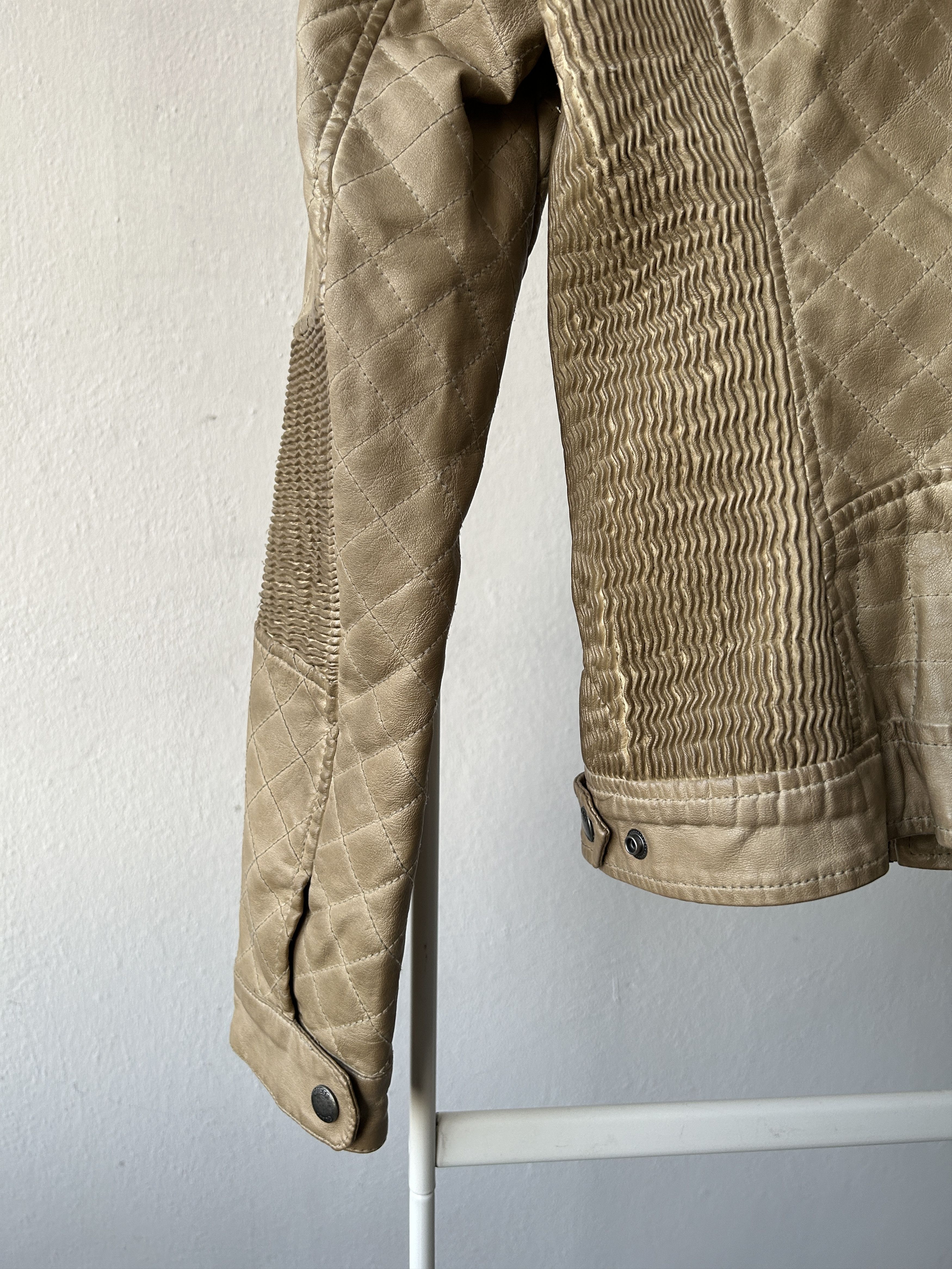 Guess Guess faux leather and faux fur biker jacket Size XS / US 0-2 / IT 36-38 - 14 Thumbnail